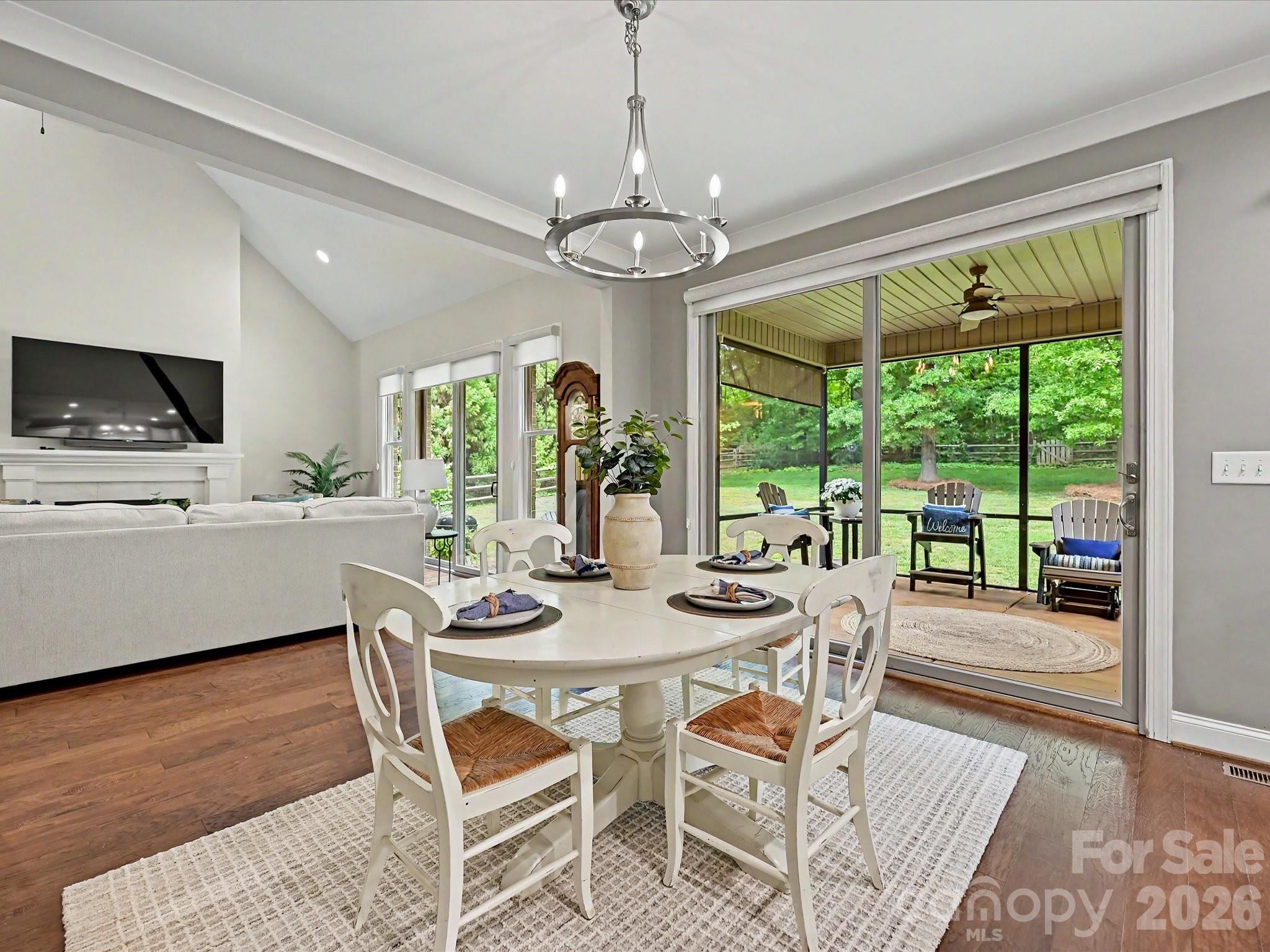 129 Buckingham Place Road — Mooresville