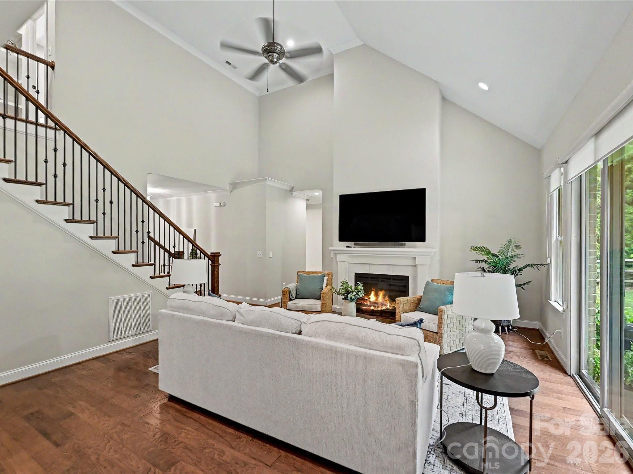 129 Buckingham Place Road — Mooresville