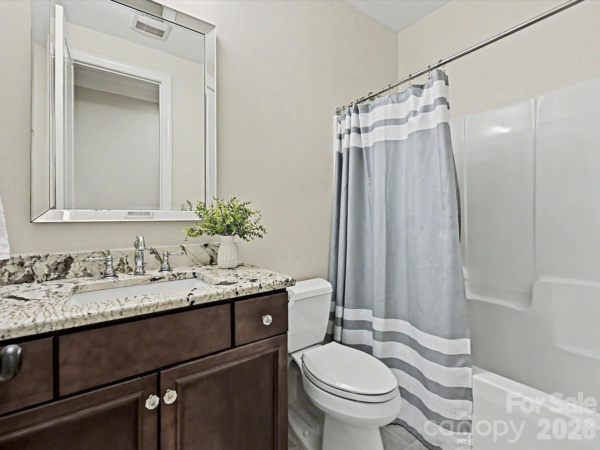 129 Buckingham Place Road — Mooresville
