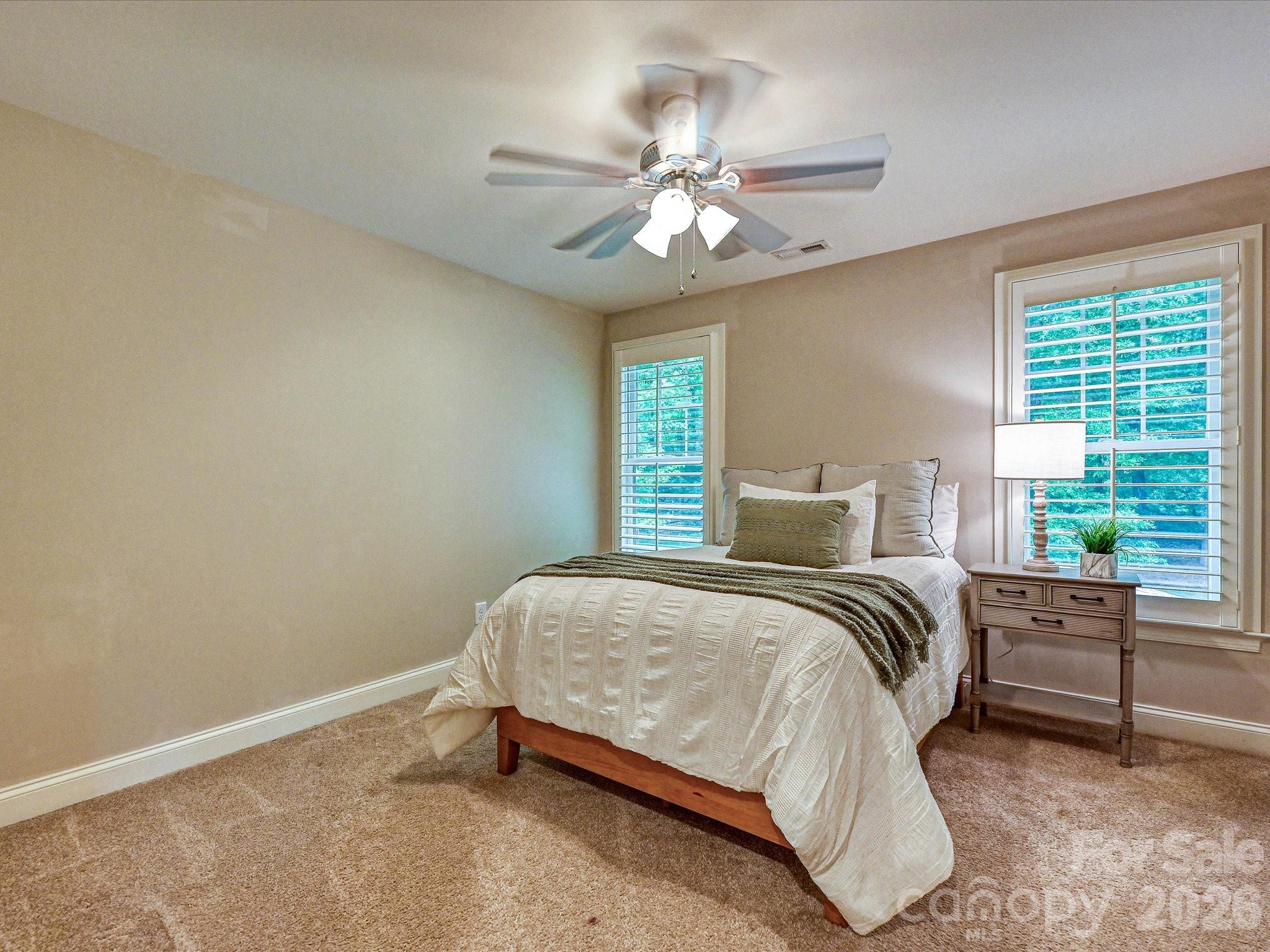 129 Buckingham Place Road — Mooresville