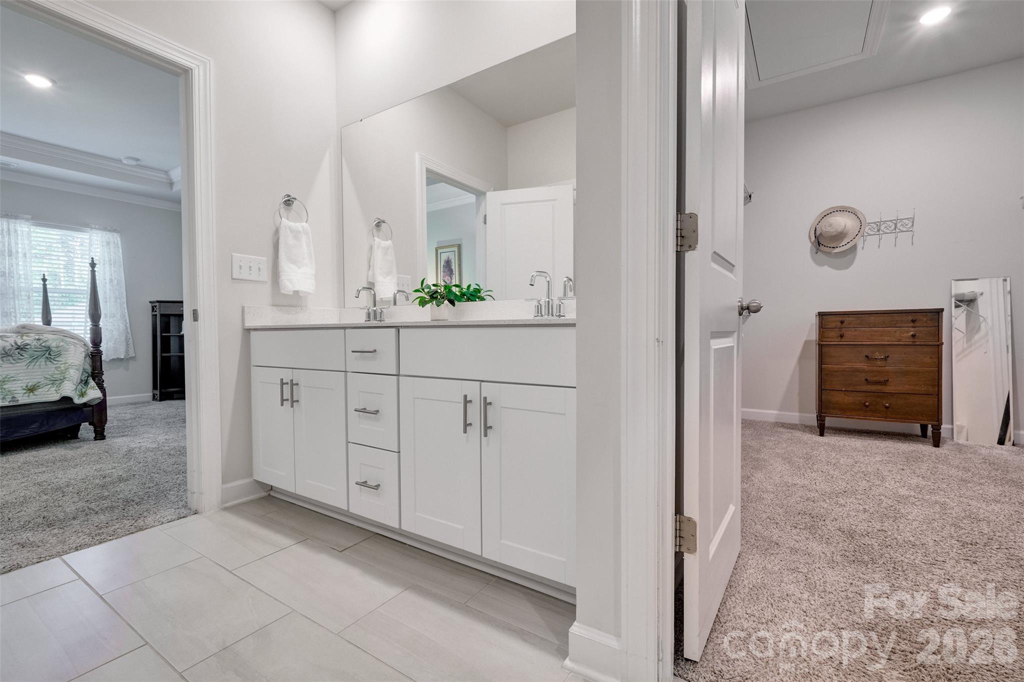 9244 Dunwich Drive — Gastonia
