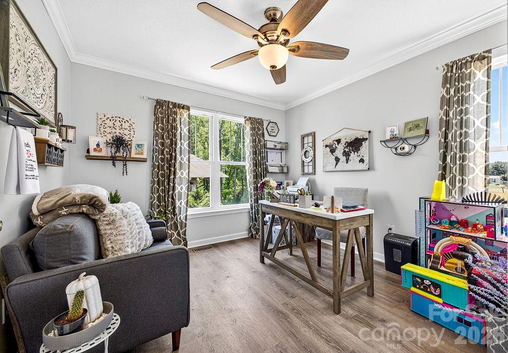100 Victoria Springs Drive — Flat Rock