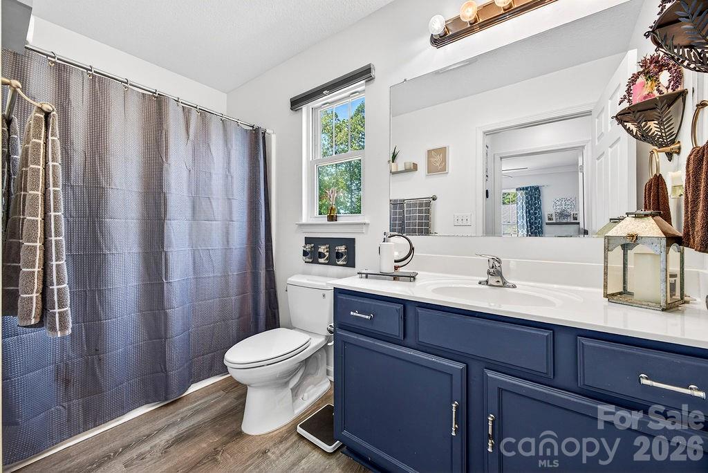 100 Victoria Springs Drive — Flat Rock