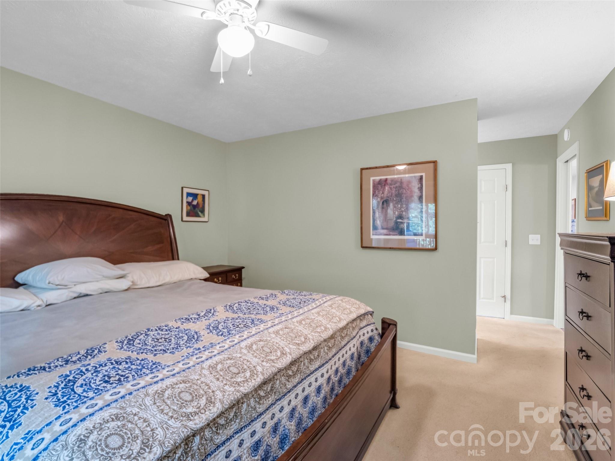 102 White Oak Drive — Hendersonville
