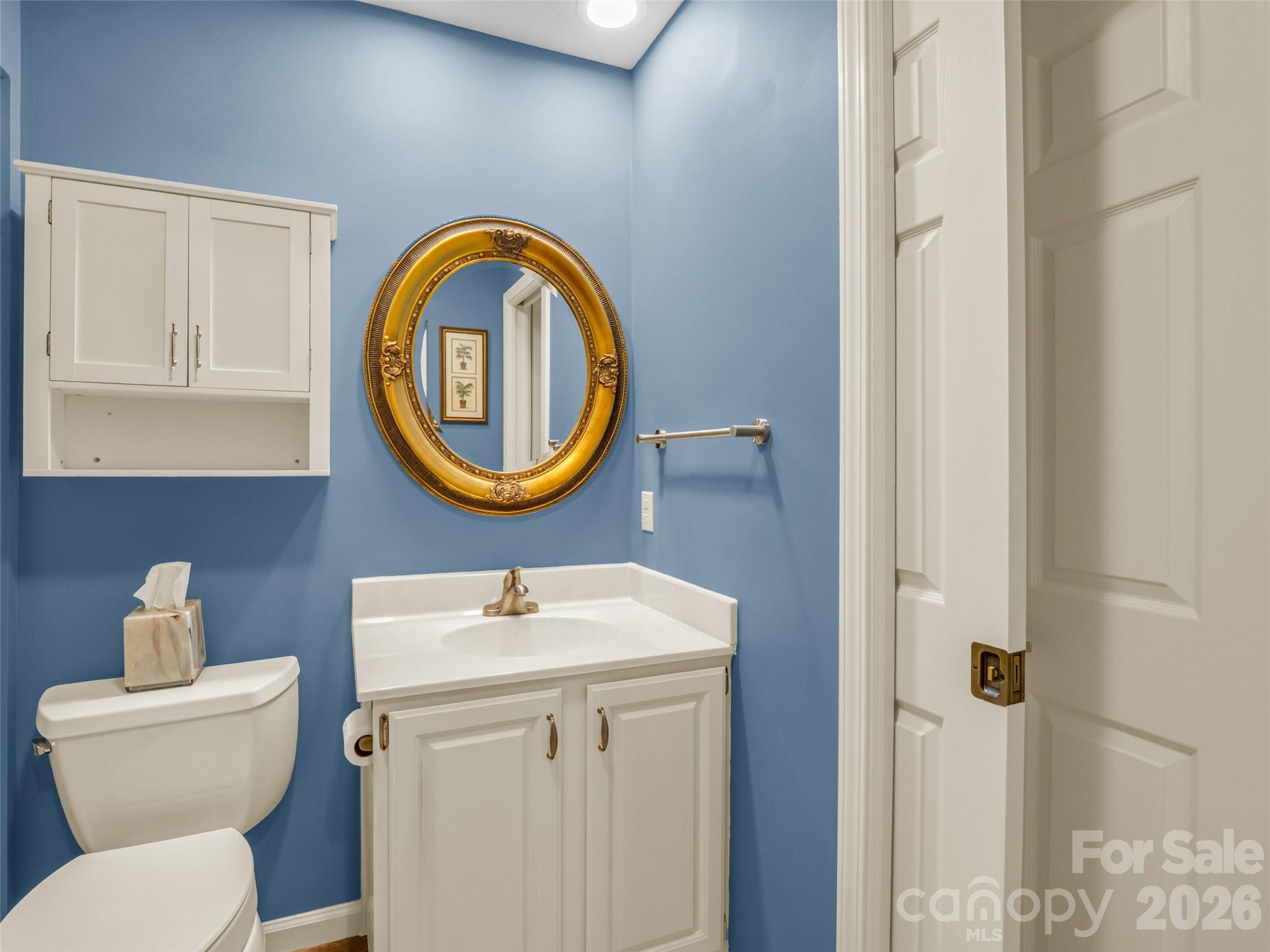 102 White Oak Drive — Hendersonville