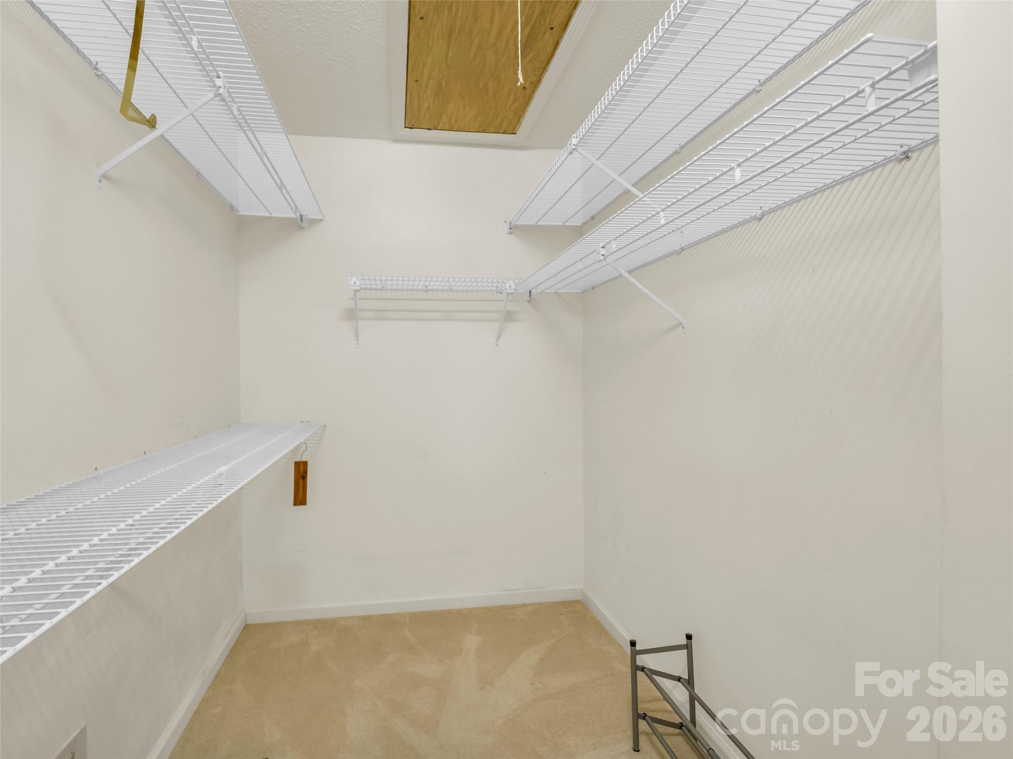102 White Oak Drive — Hendersonville