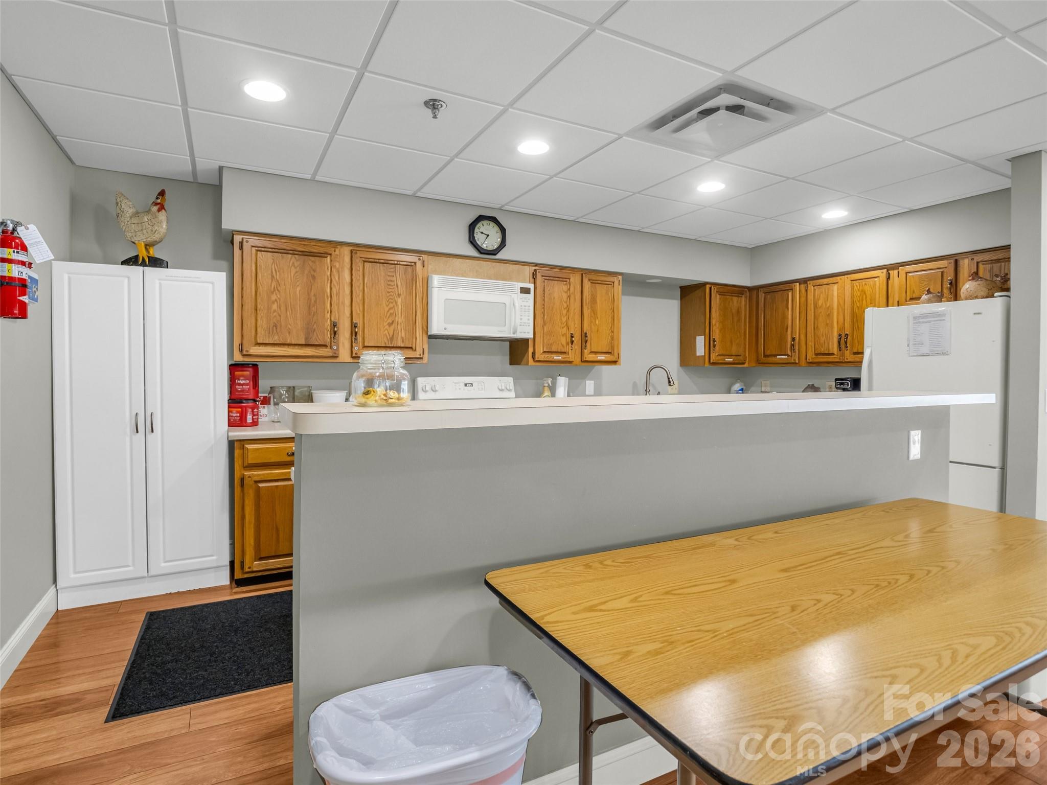 102 White Oak Drive — Hendersonville