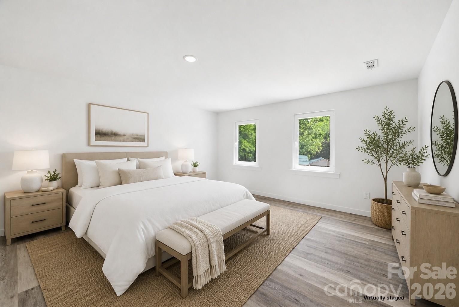 4147 2nd Street NE — Hickory