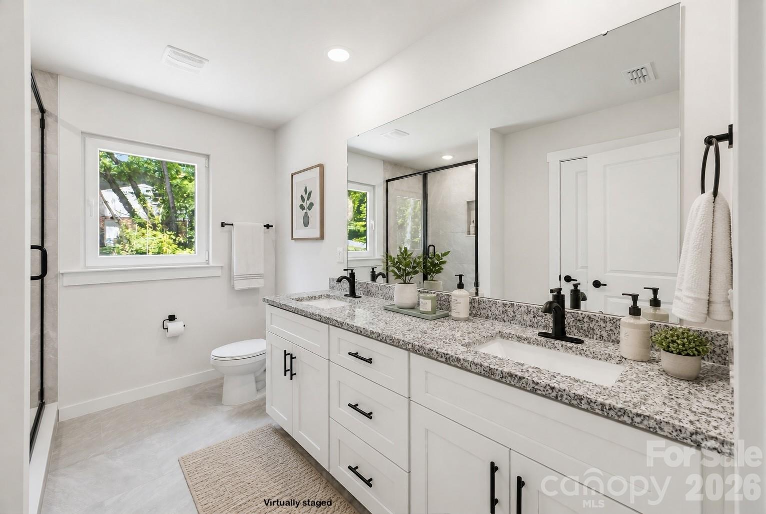 4147 2nd Street NE — Hickory