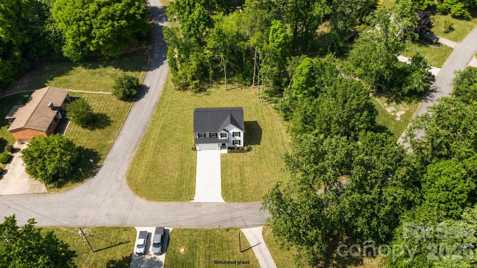 4147 2nd Street NE — Hickory