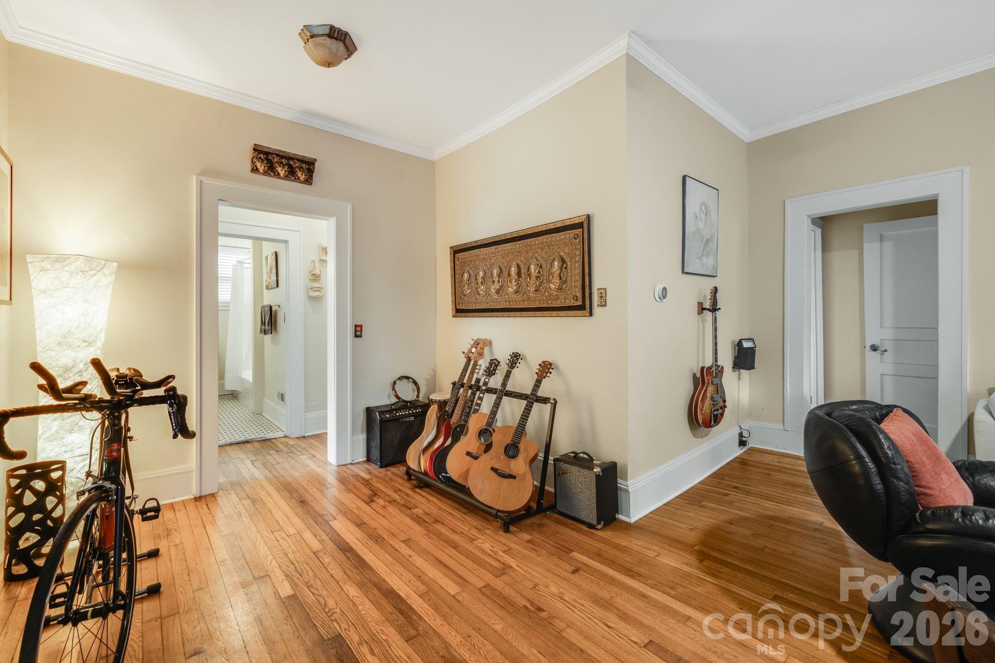 107 Courtland Avenue — Asheville
