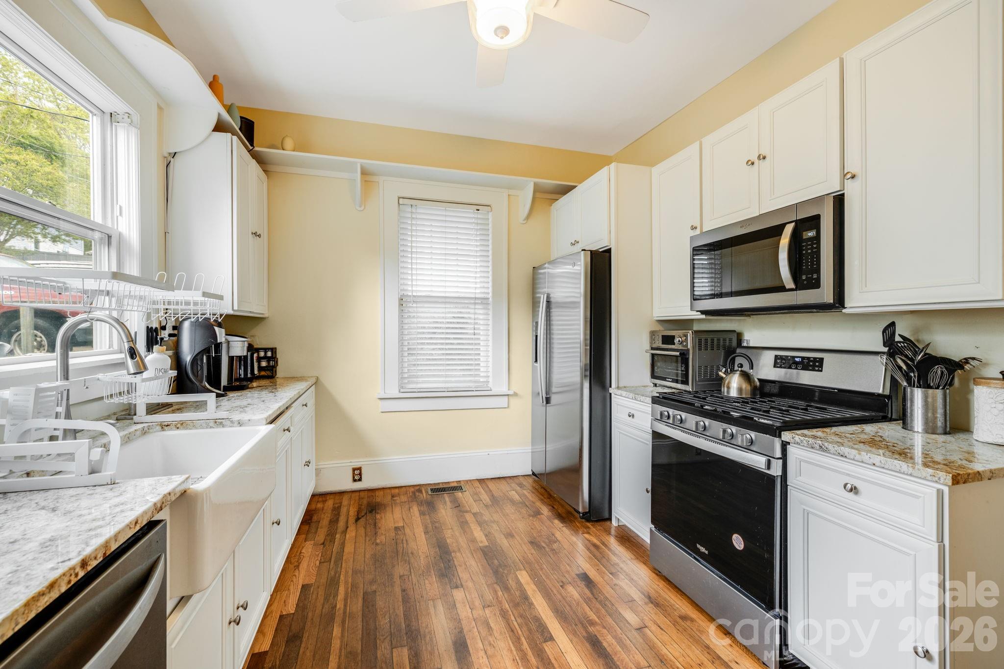 107 Courtland Avenue — Asheville
