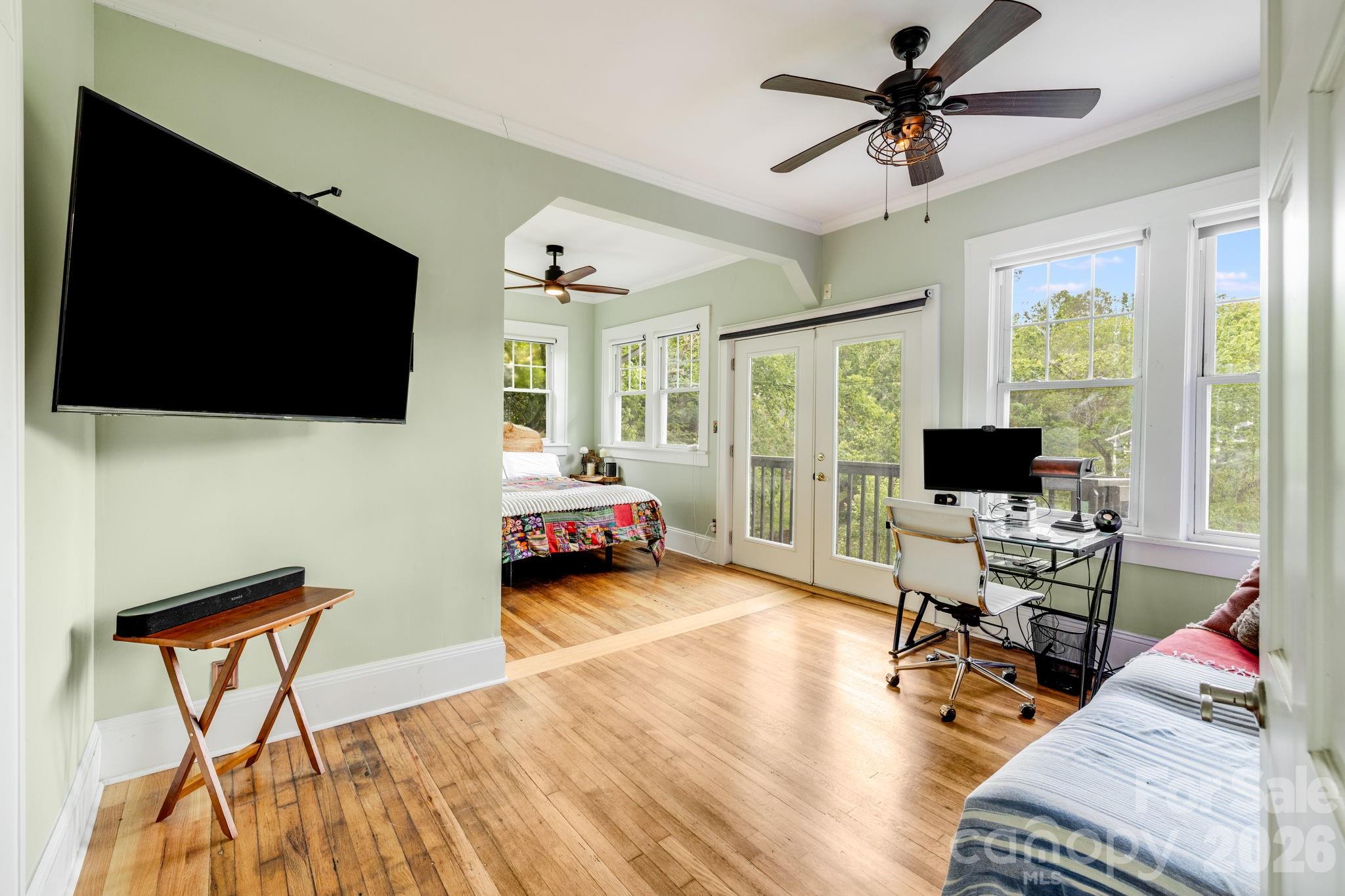 107 Courtland Avenue — Asheville