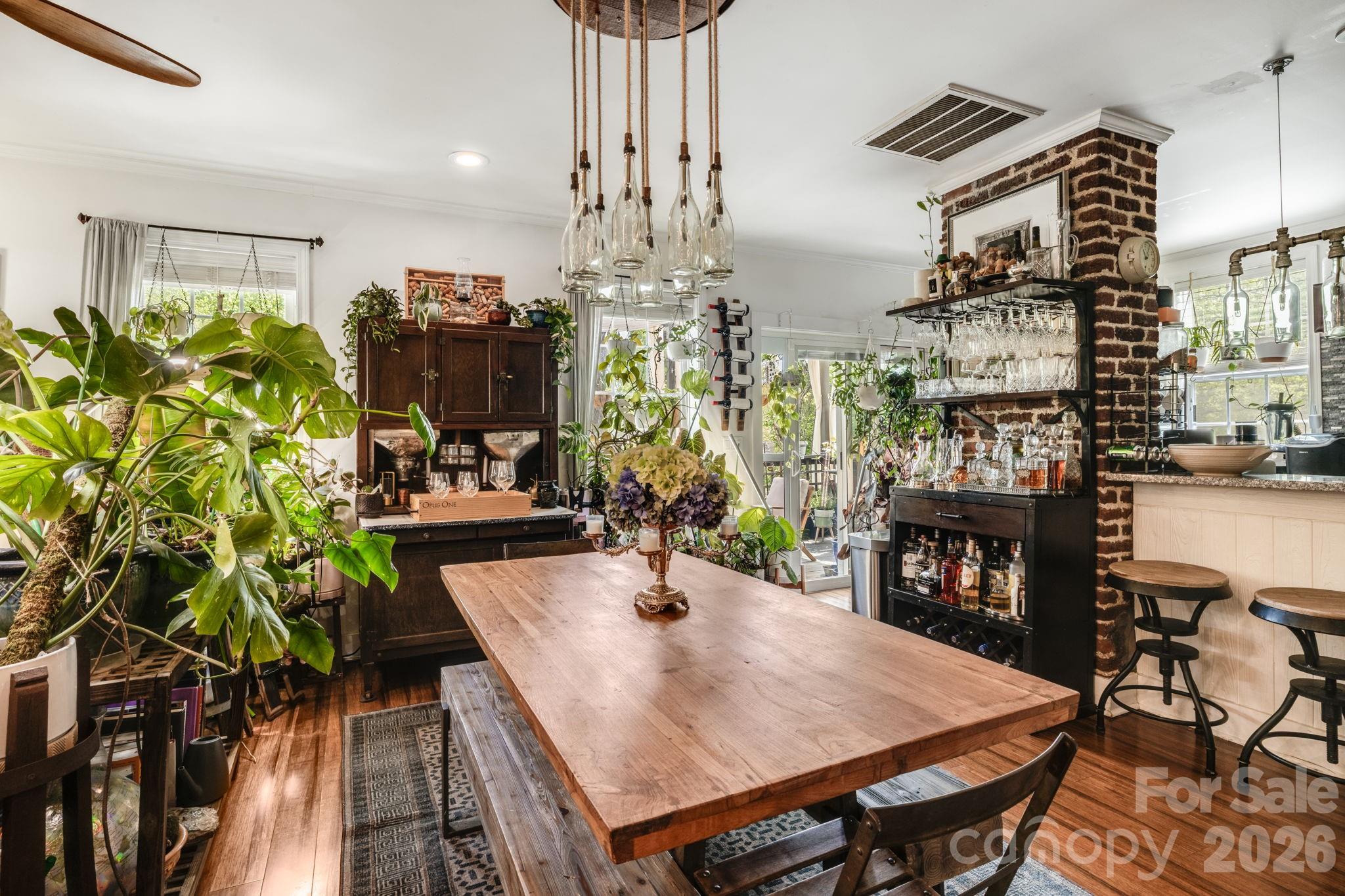 107 Courtland Avenue — Asheville