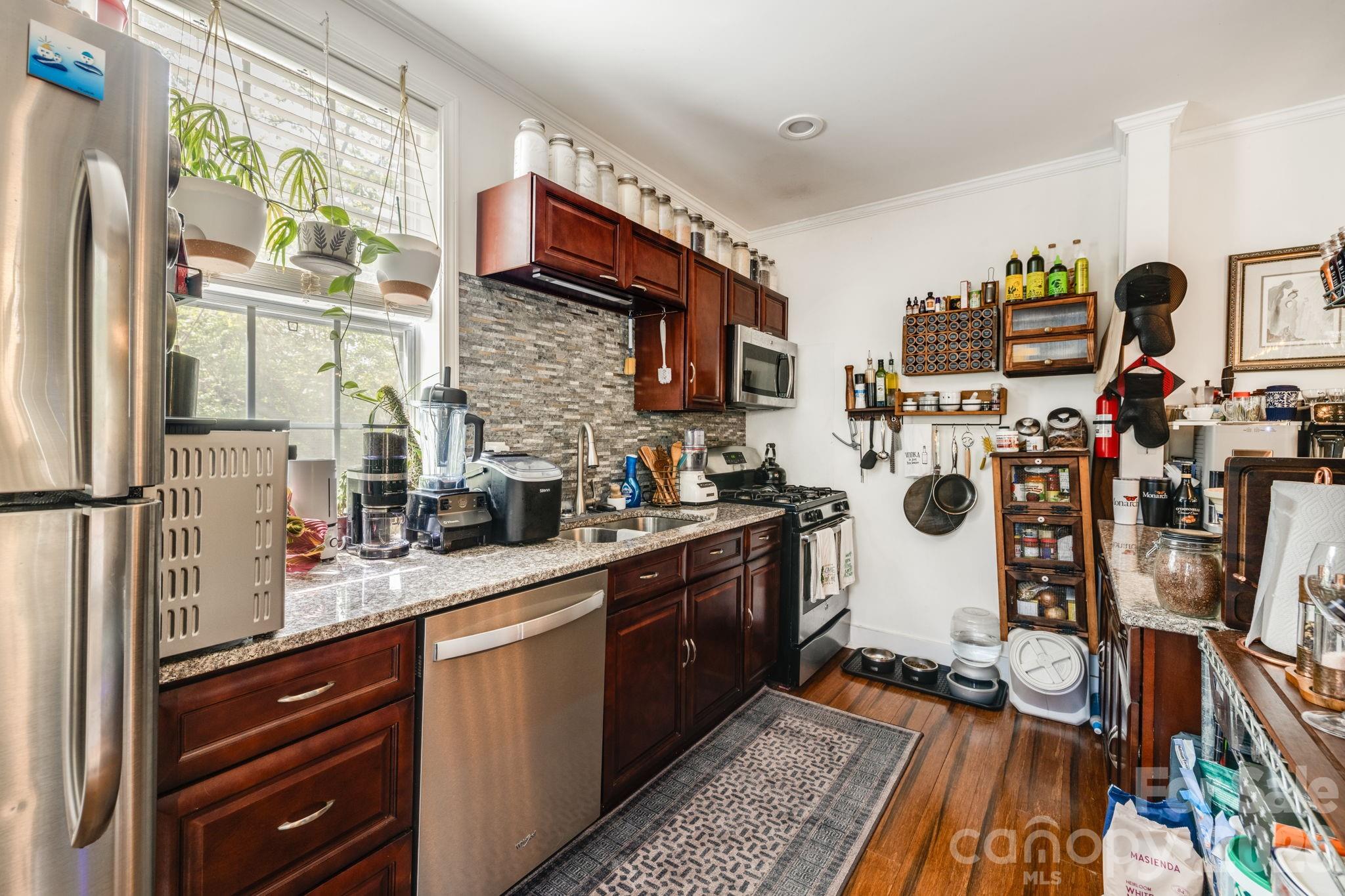 107 Courtland Avenue — Asheville