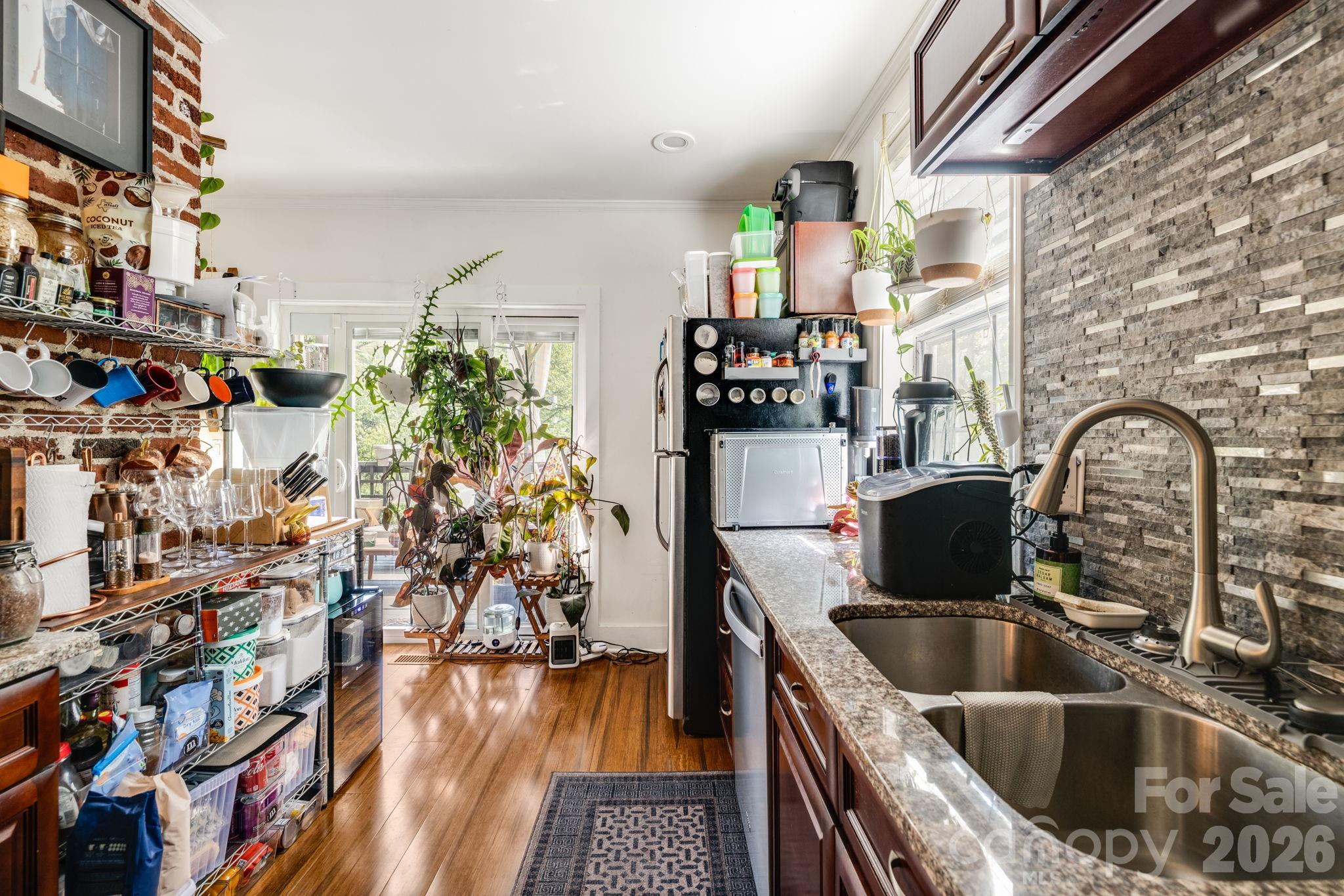 107 Courtland Avenue — Asheville