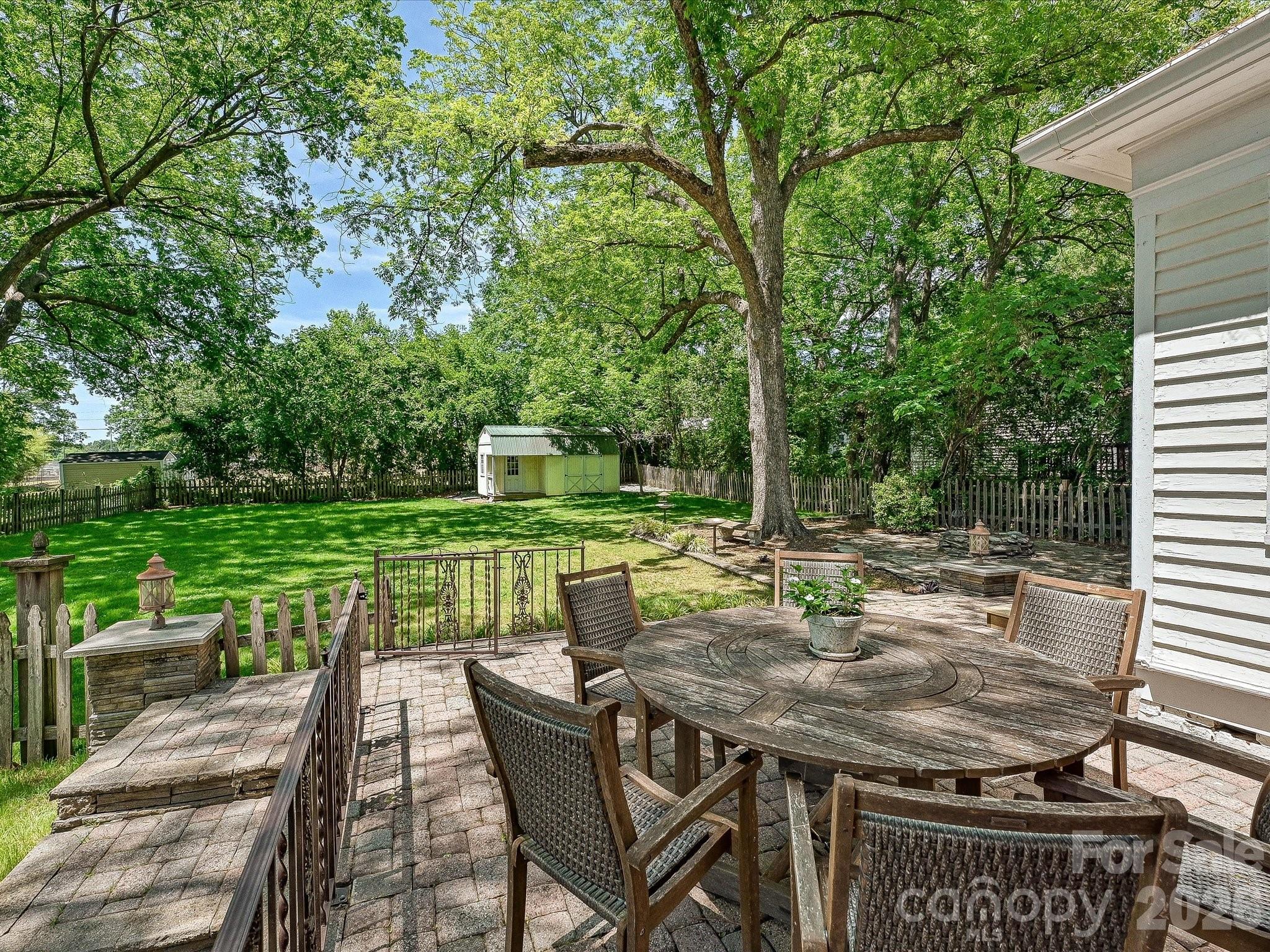 702 S Hayne Street — Monroe