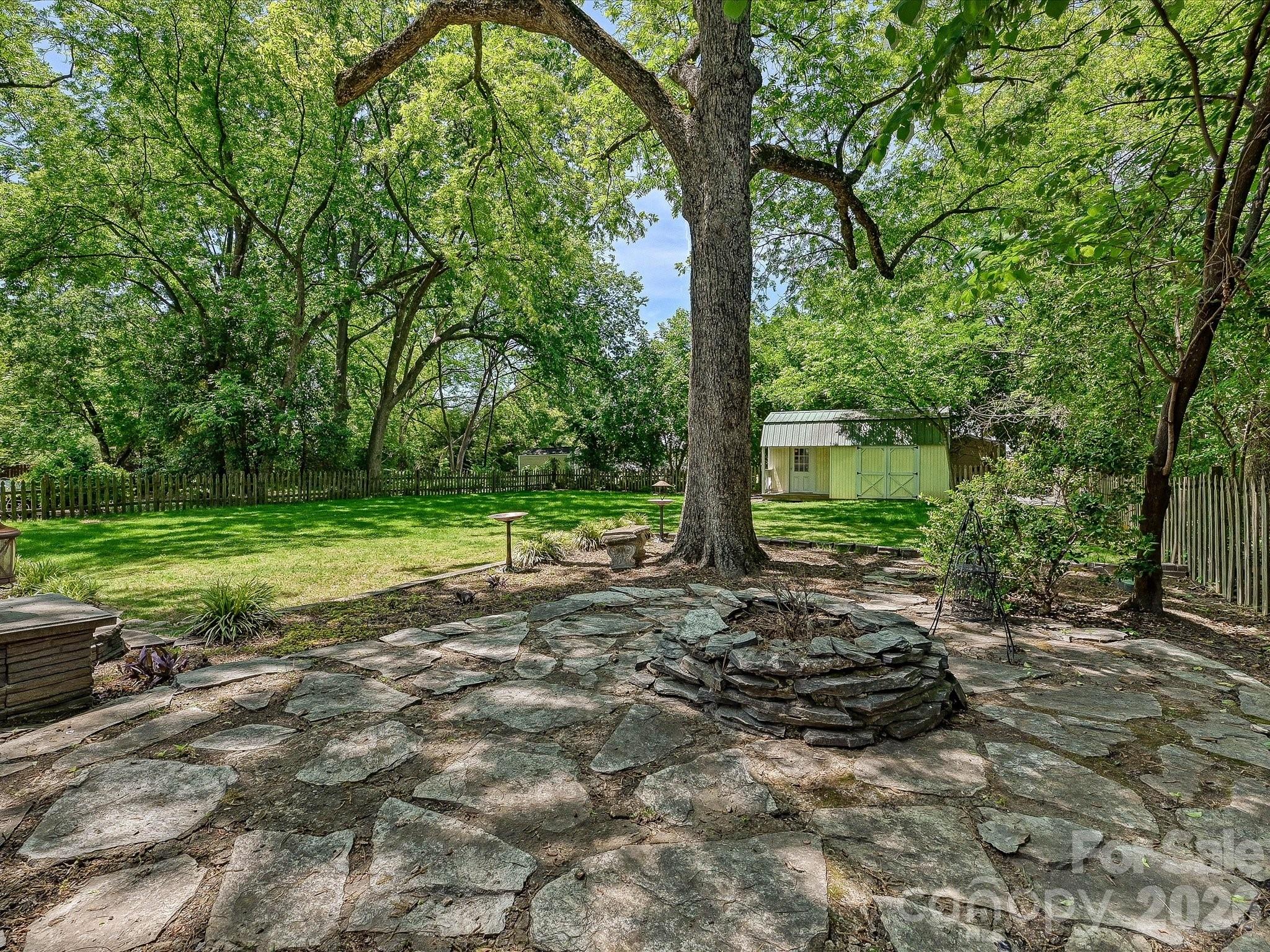 702 S Hayne Street — Monroe