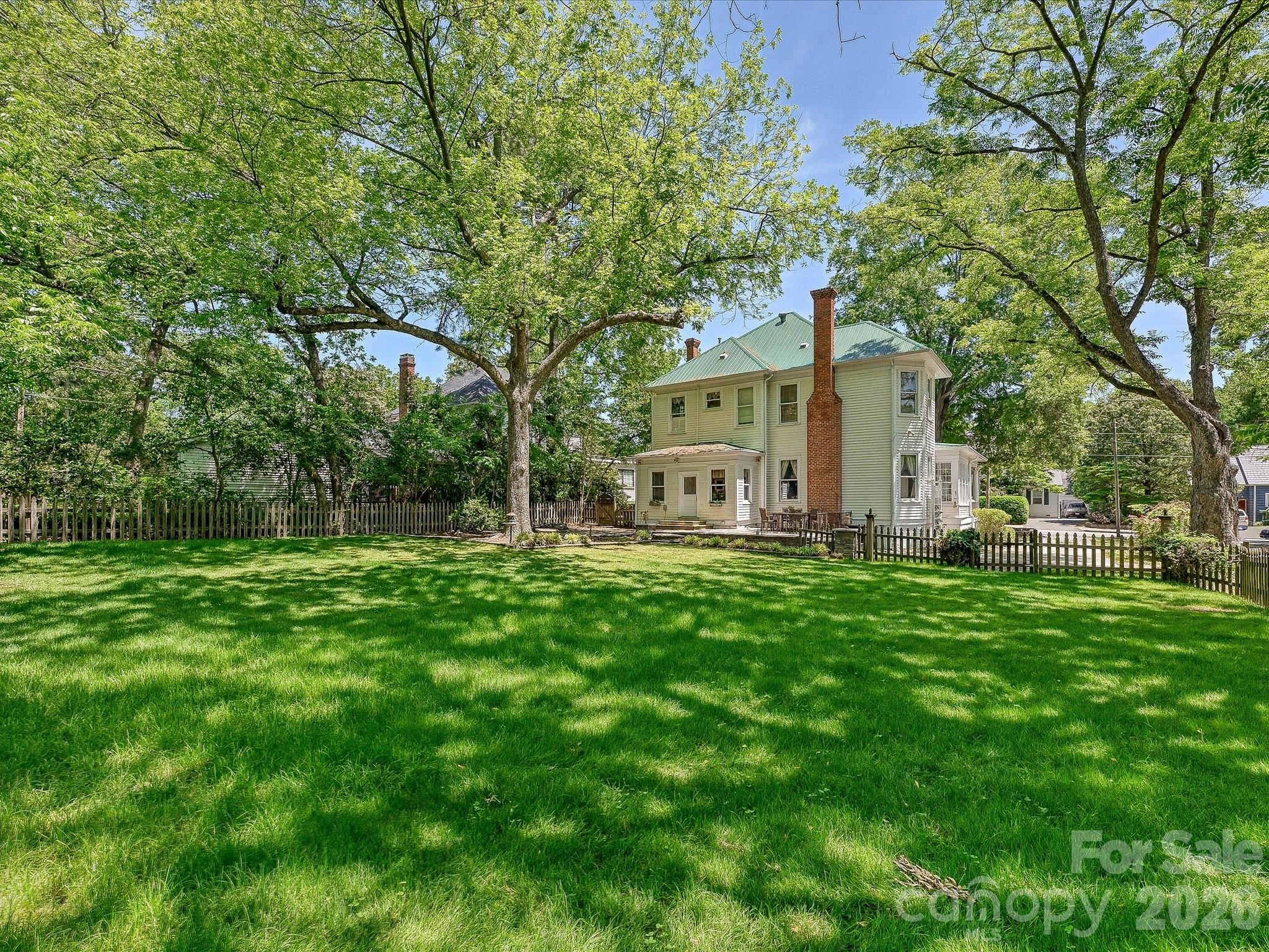702 S Hayne Street — Monroe