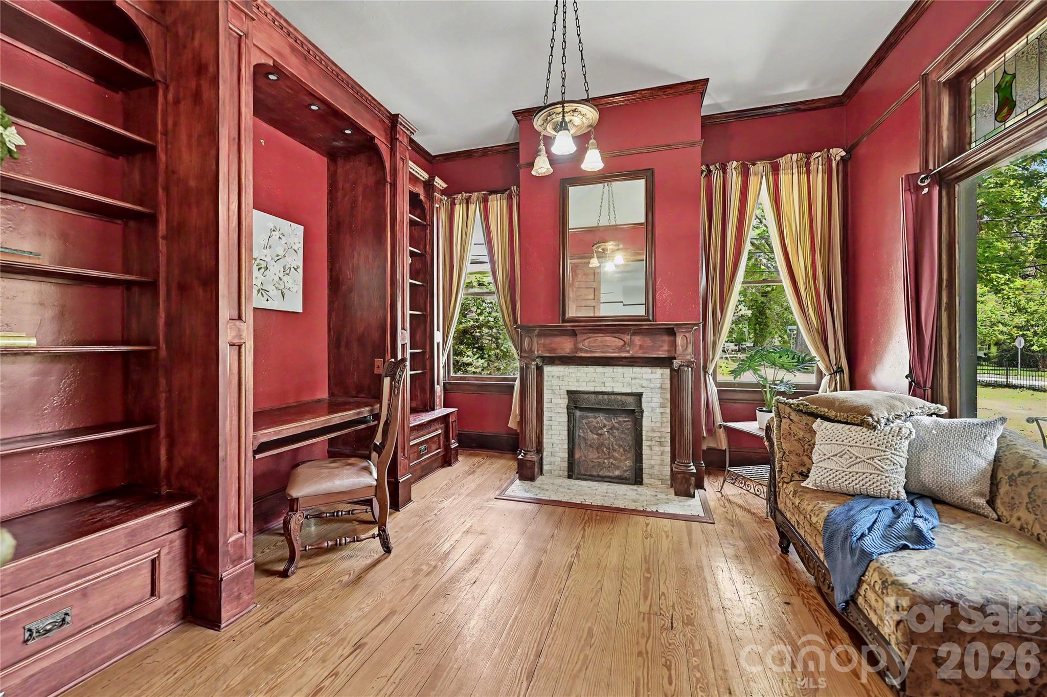 702 S Hayne Street — Monroe