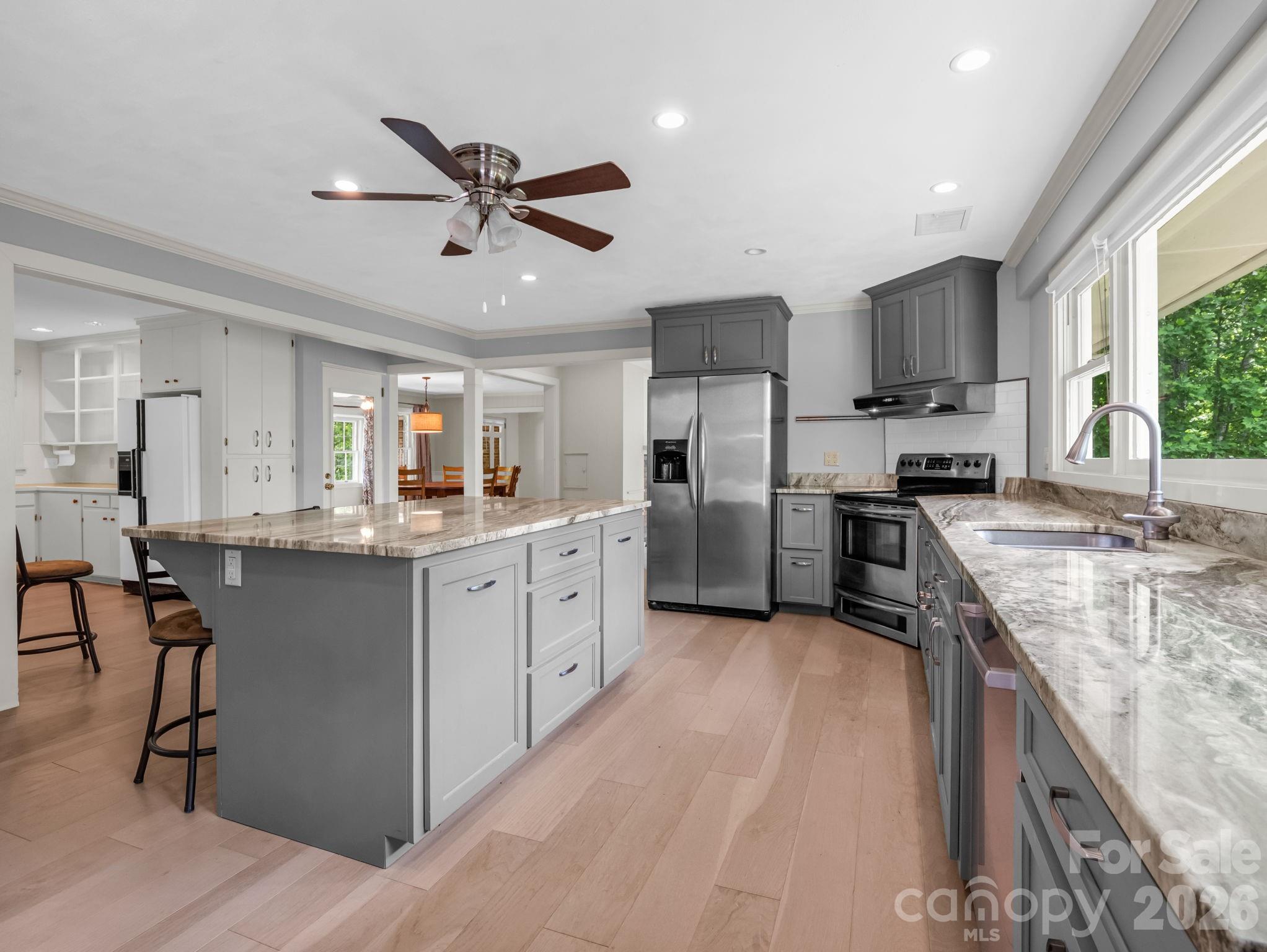 7 Hearthstone Lane — Landrum