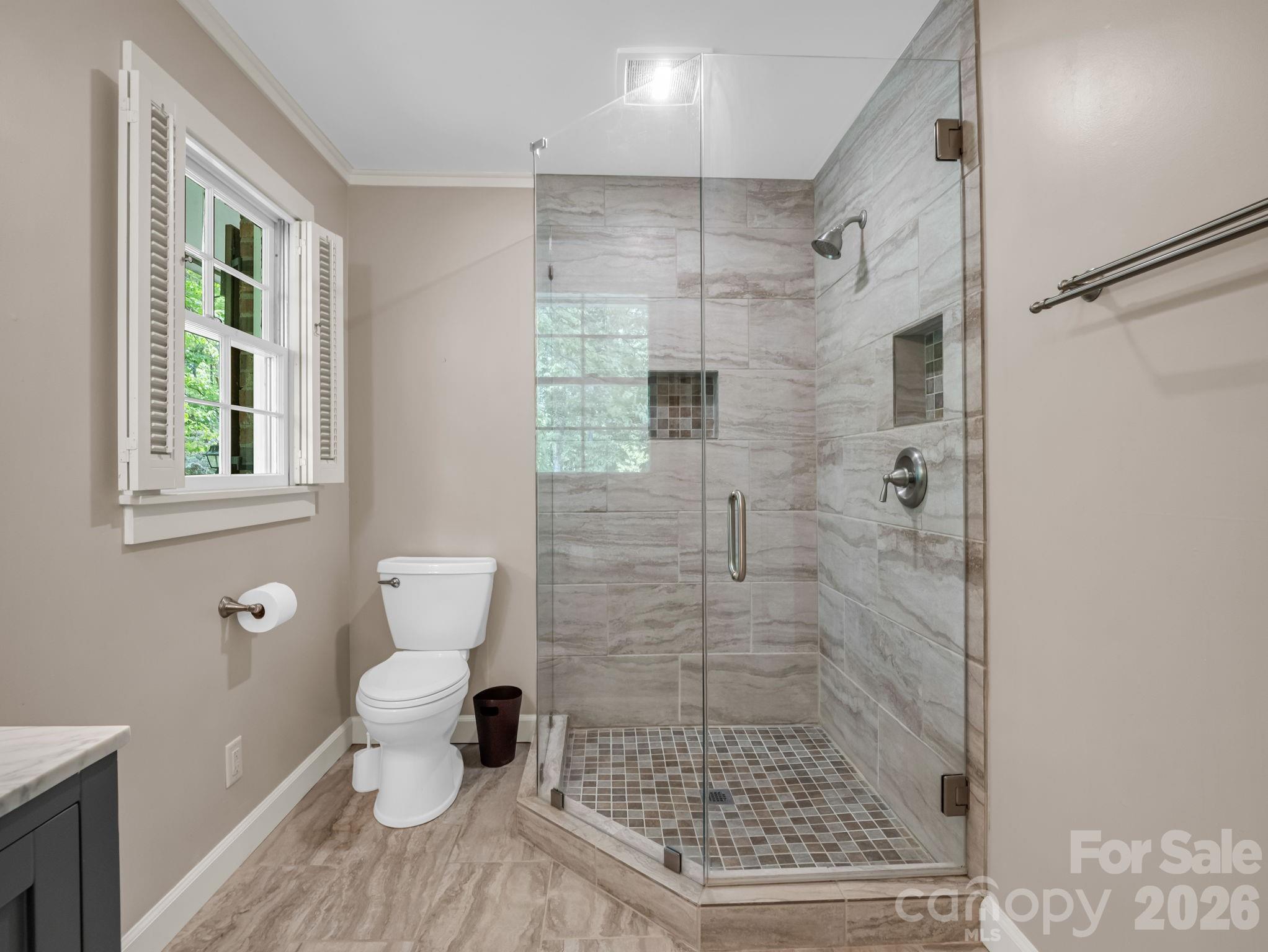 7 Hearthstone Lane — Landrum