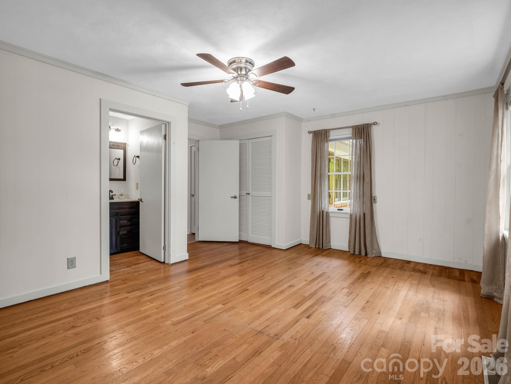 7 Hearthstone Lane — Landrum