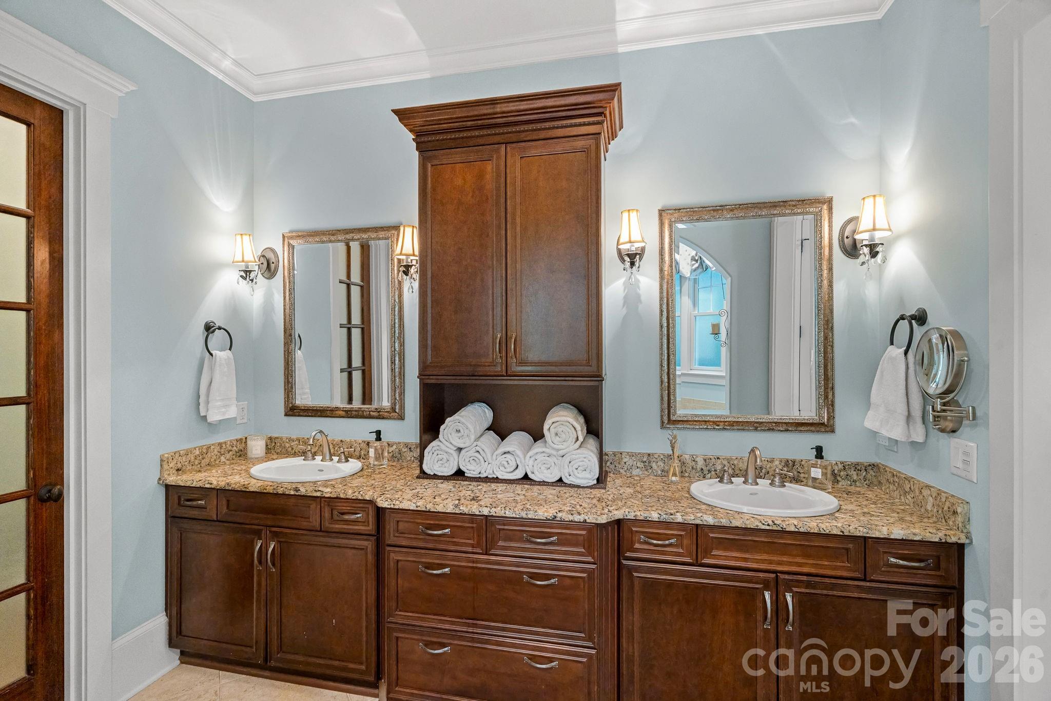 121 Willow Bend Court — Mooresville