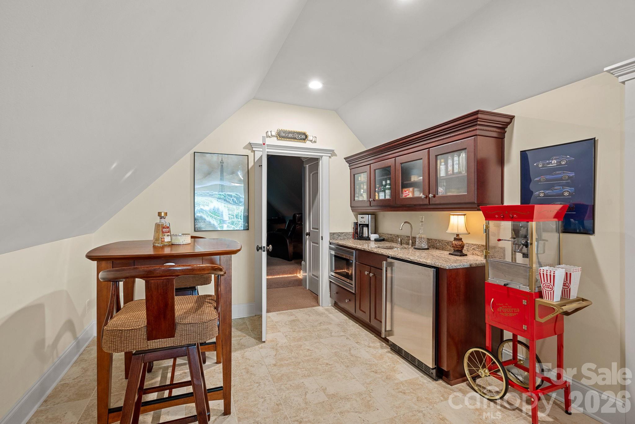 121 Willow Bend Court — Mooresville