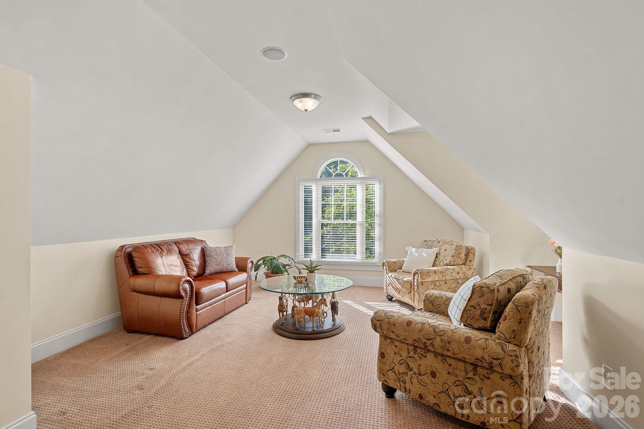 121 Willow Bend Court — Mooresville