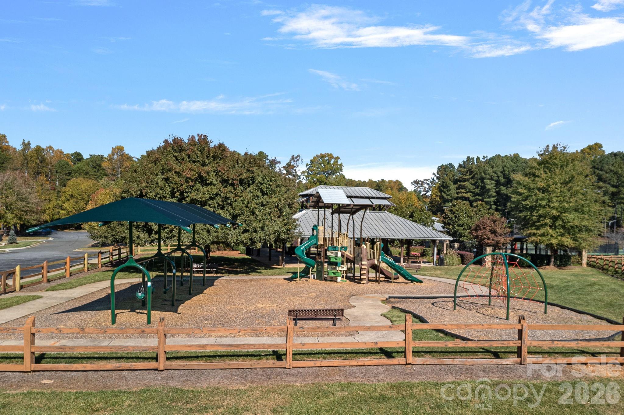 121 Willow Bend Court — Mooresville