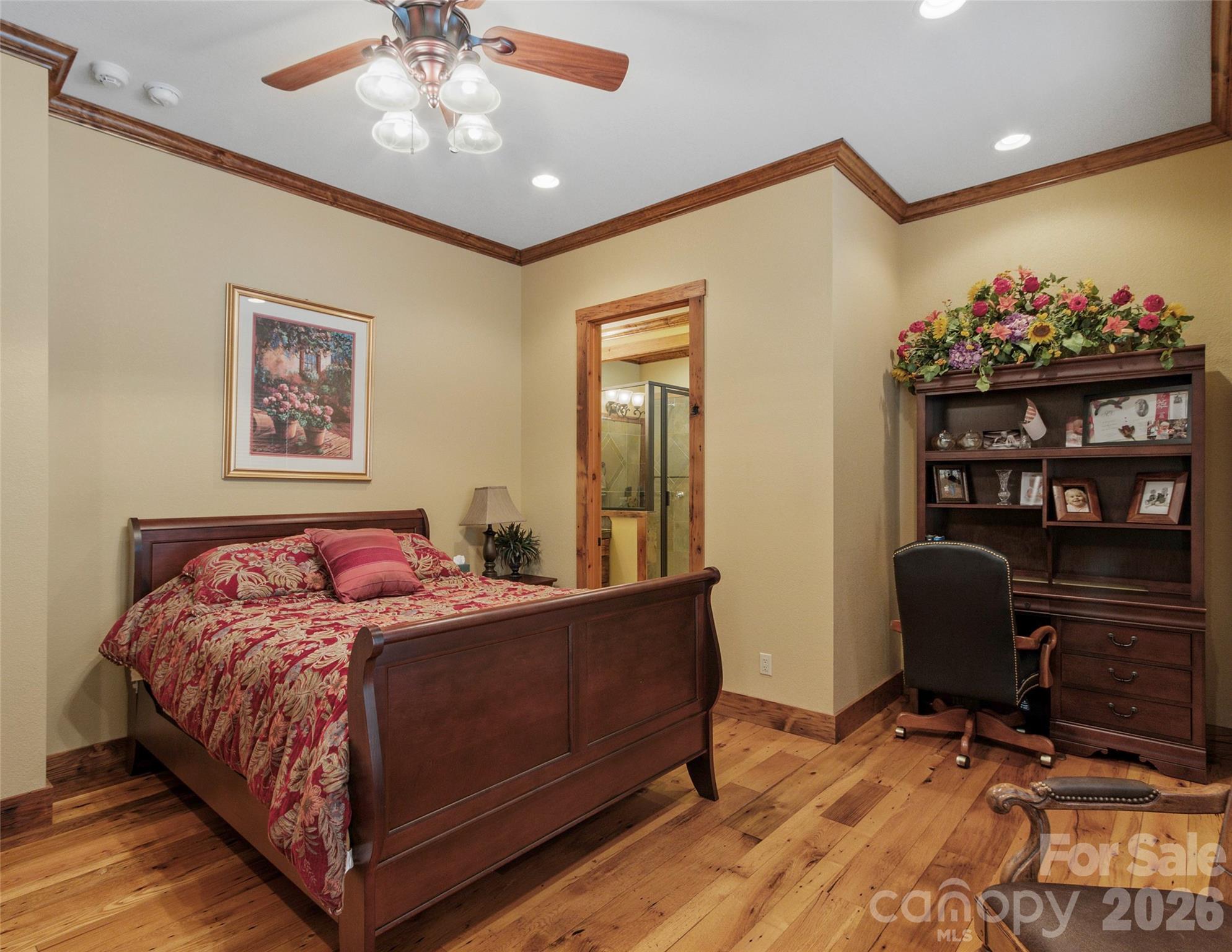 56 Spring House Drive — Burnsville