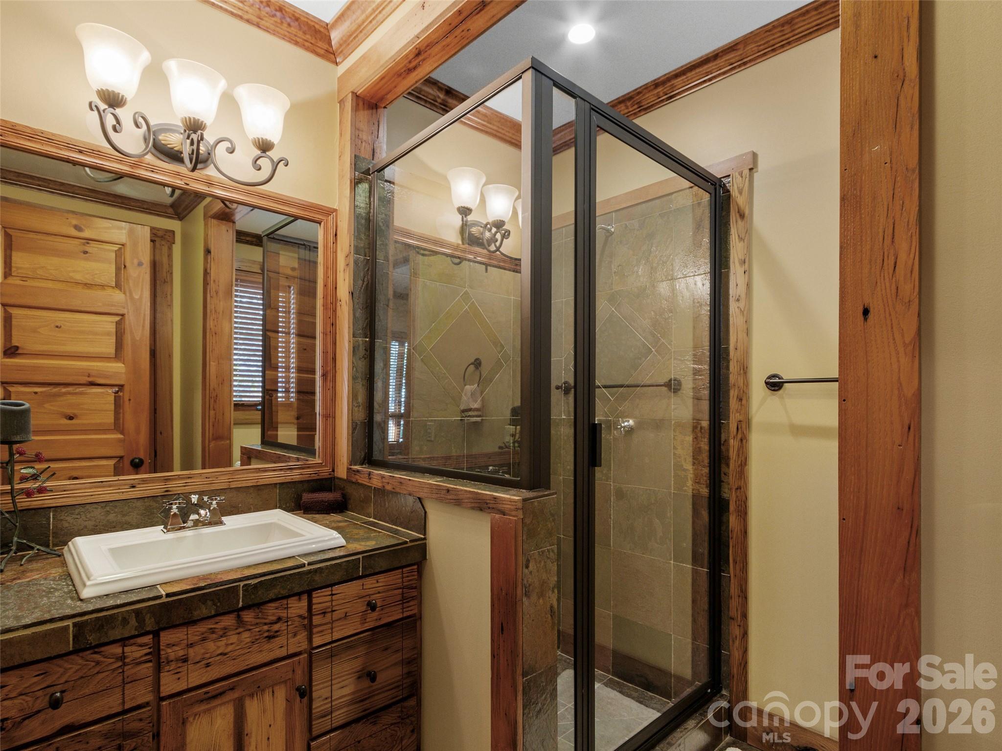 56 Spring House Drive — Burnsville