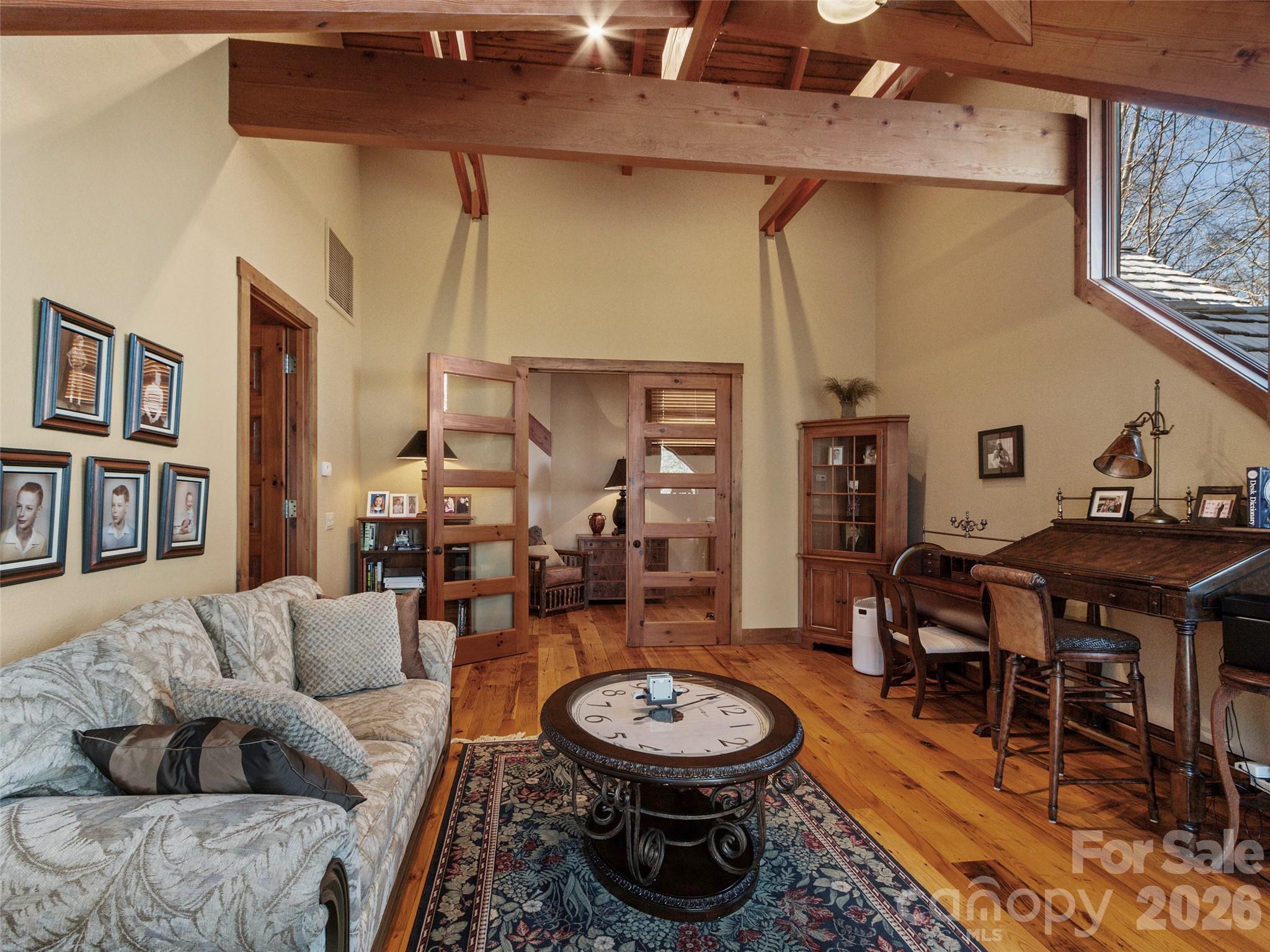 56 Spring House Drive — Burnsville