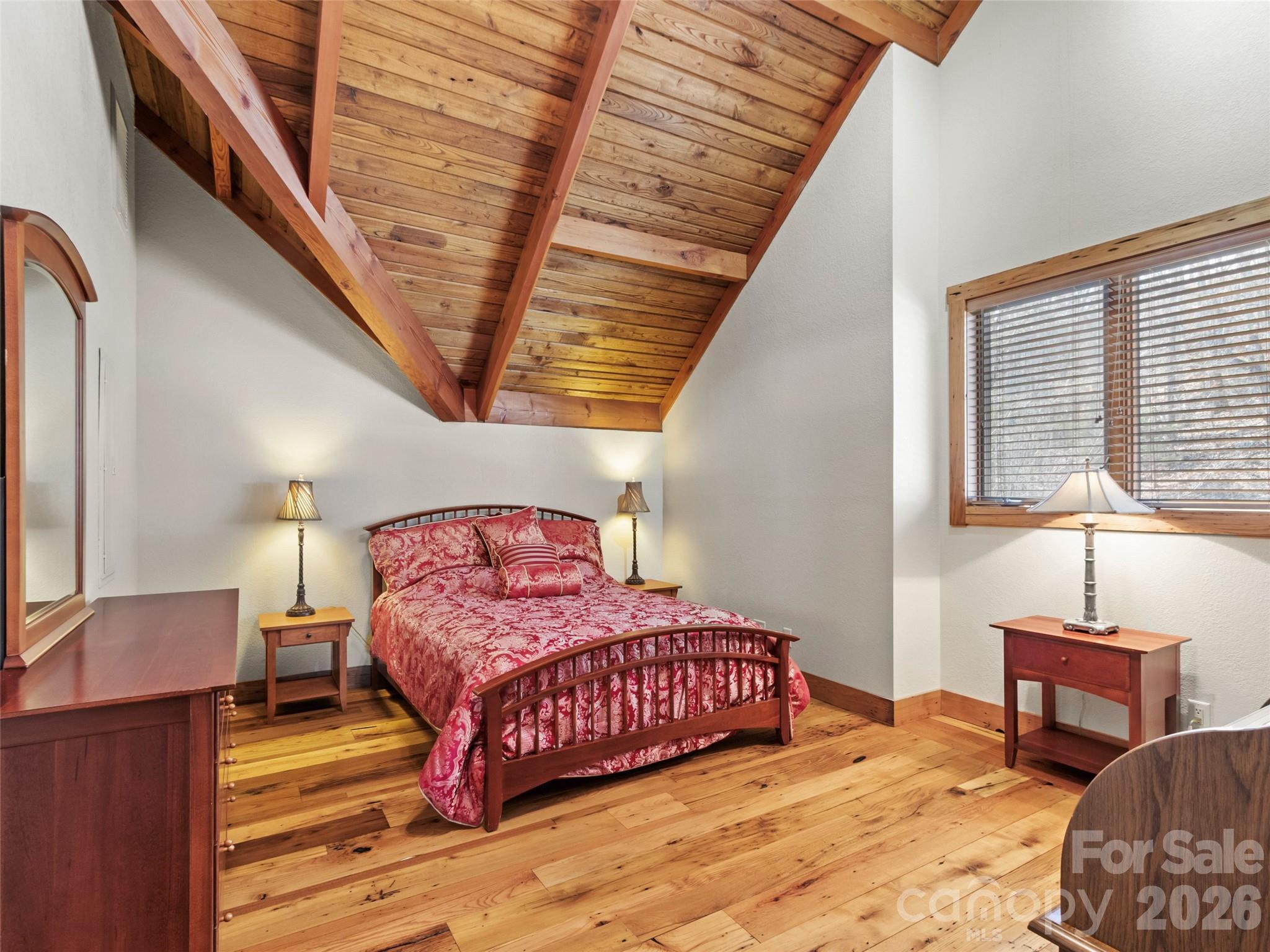 56 Spring House Drive — Burnsville