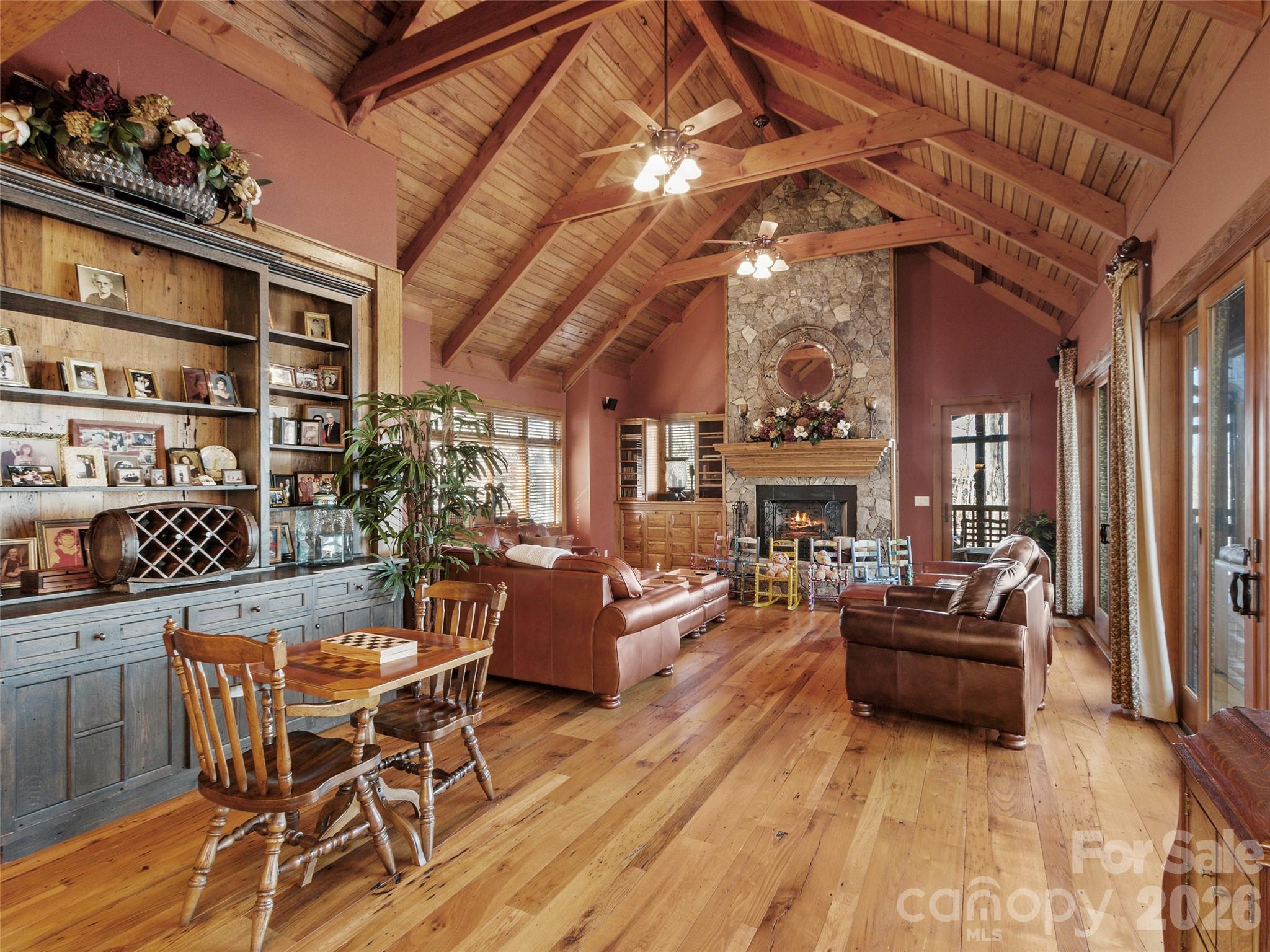 56 Spring House Drive — Burnsville