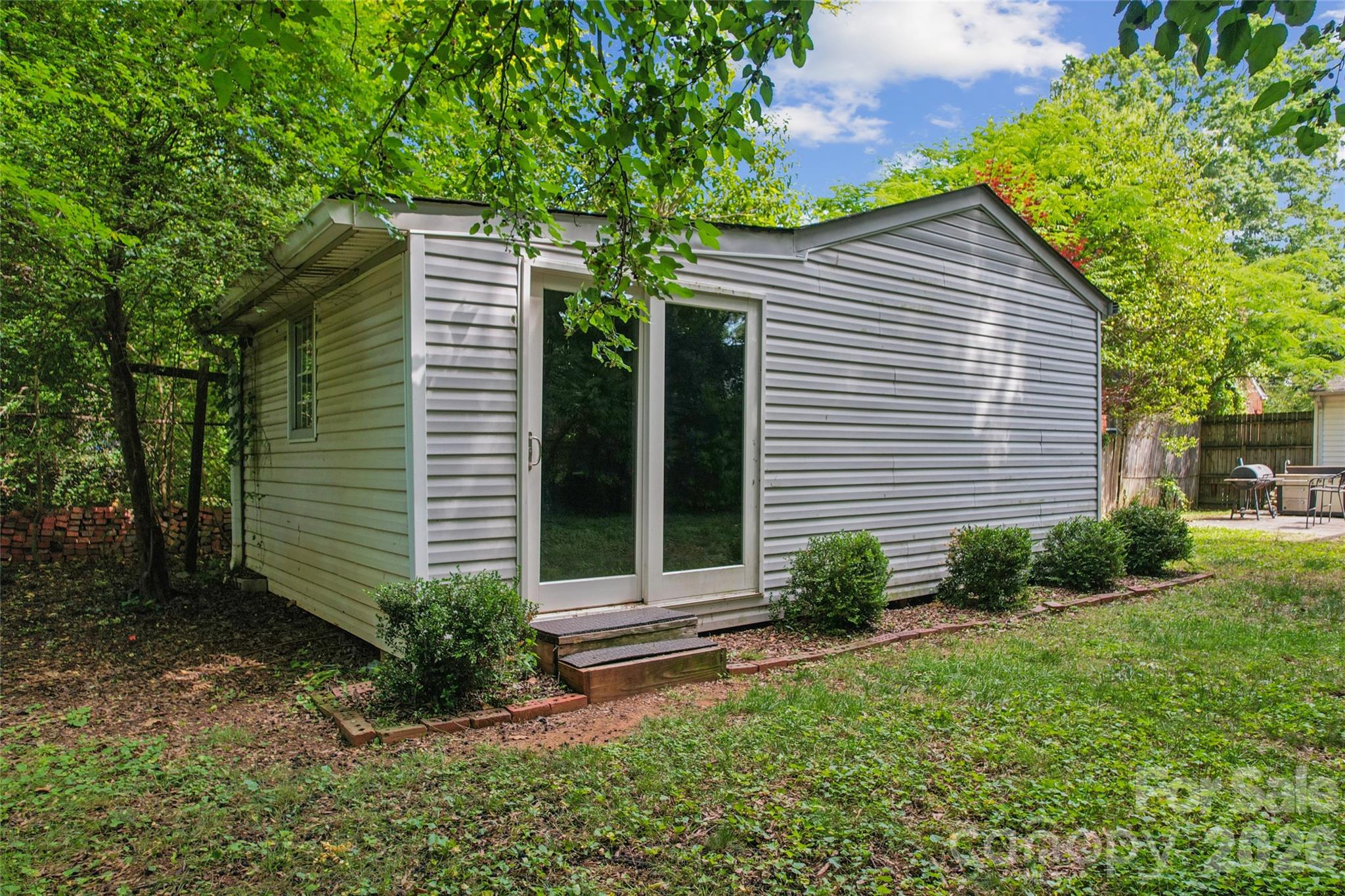 2224 Dundeen Street — Charlotte