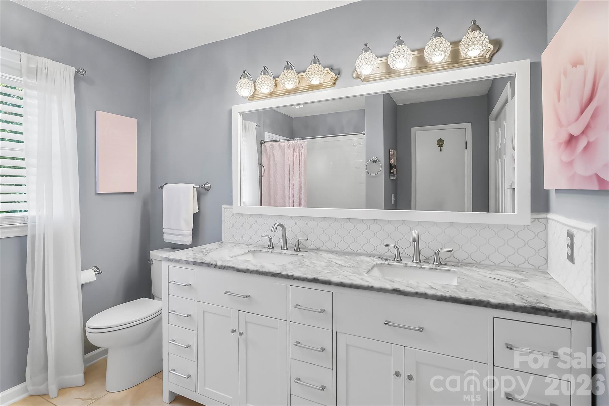 3104 Zion Church Road — Hickory