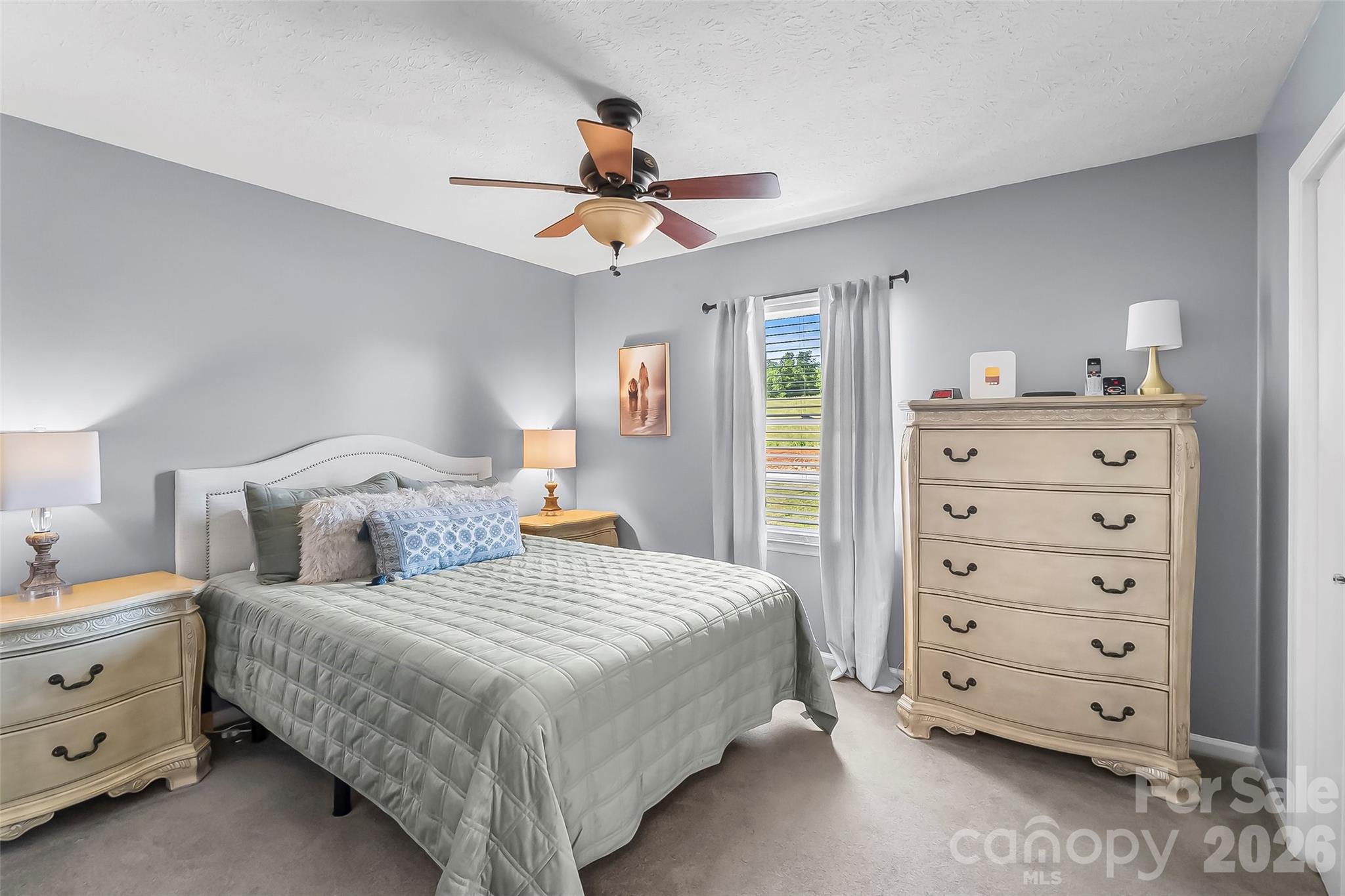 3104 Zion Church Road — Hickory