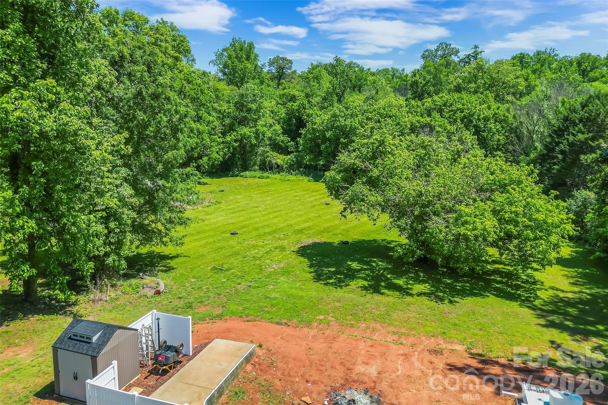 3104 Zion Church Road — Hickory