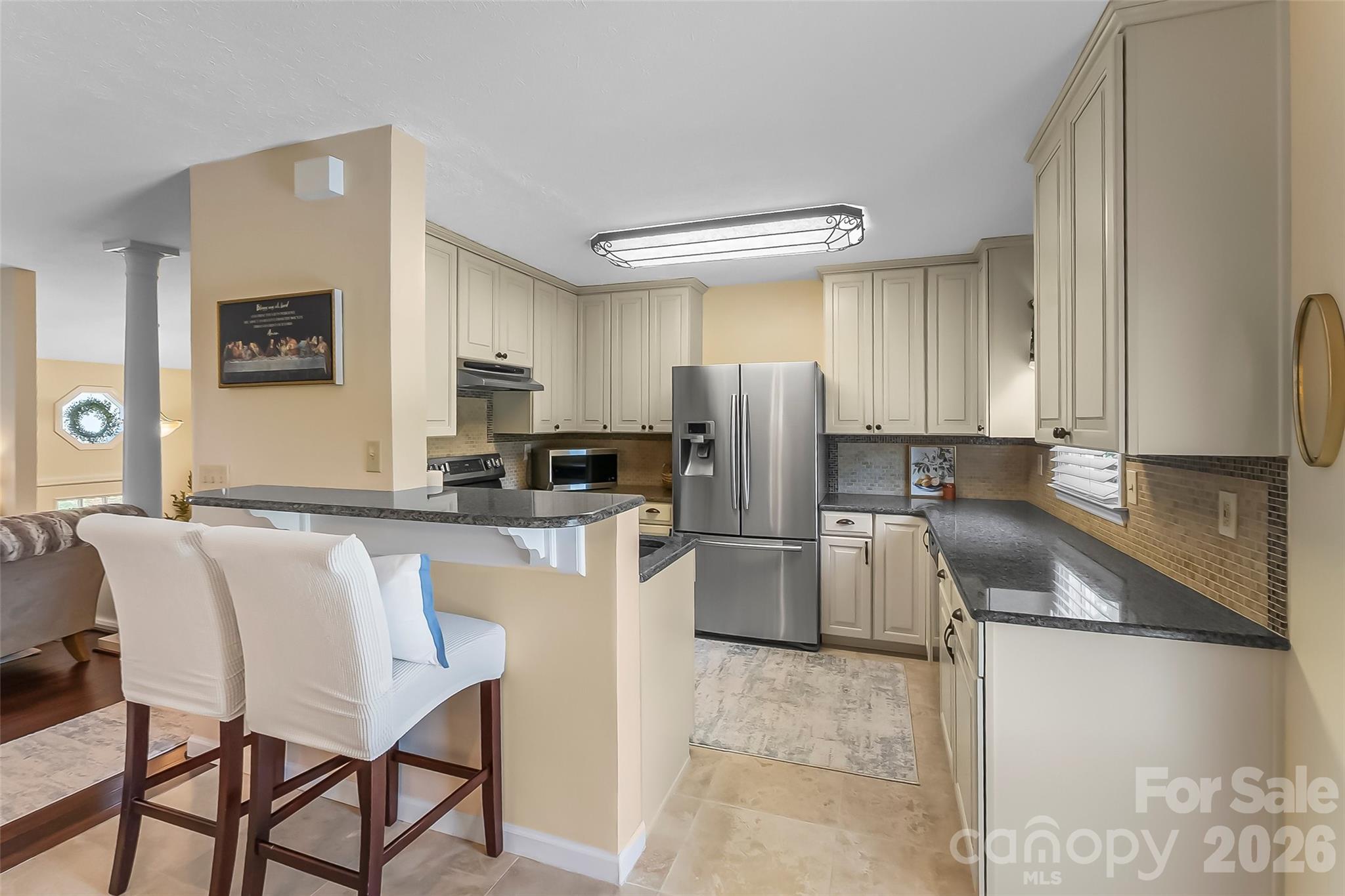 3104 Zion Church Road — Hickory
