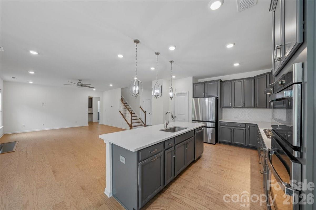 7202 Glenroe Drive — Huntersville