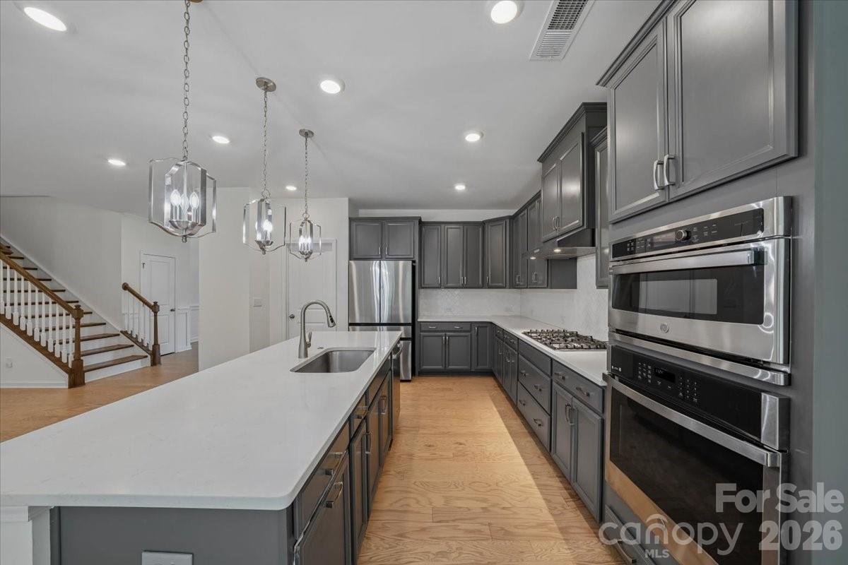 7202 Glenroe Drive — Huntersville