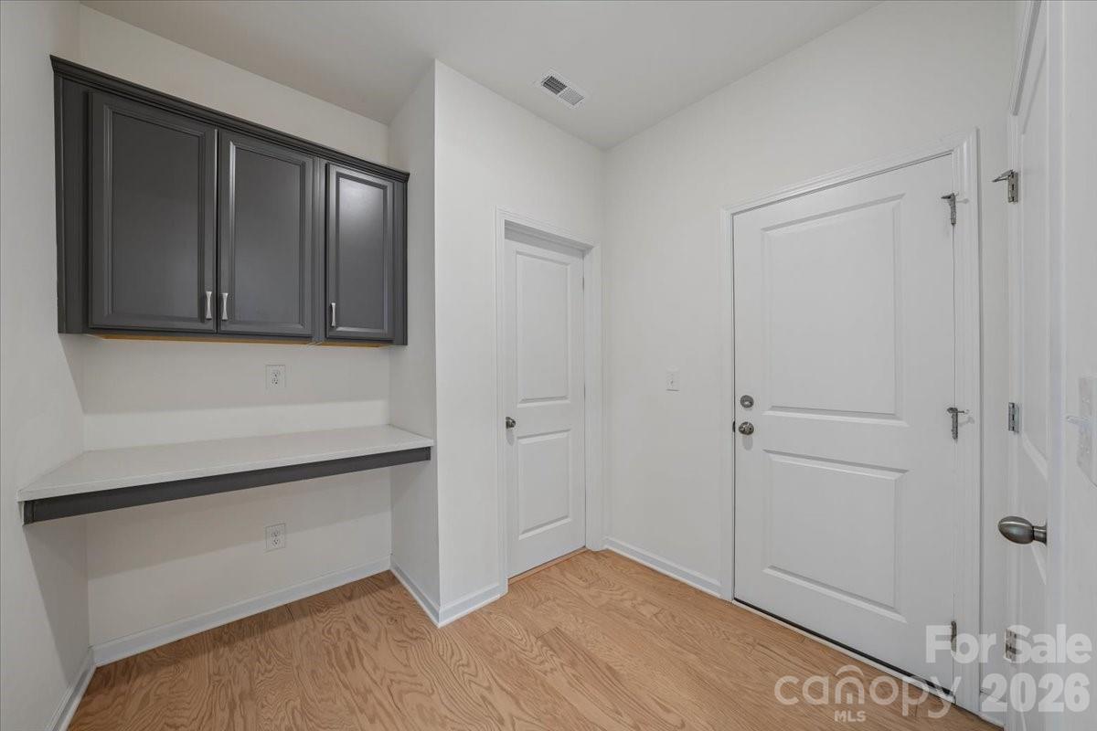 7202 Glenroe Drive — Huntersville