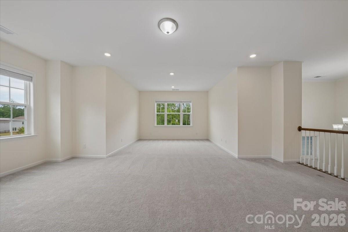 7202 Glenroe Drive — Huntersville