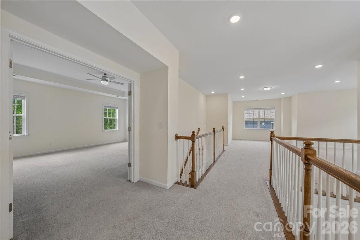 7202 Glenroe Drive — Huntersville