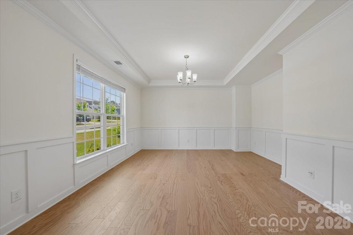 7202 Glenroe Drive — Huntersville