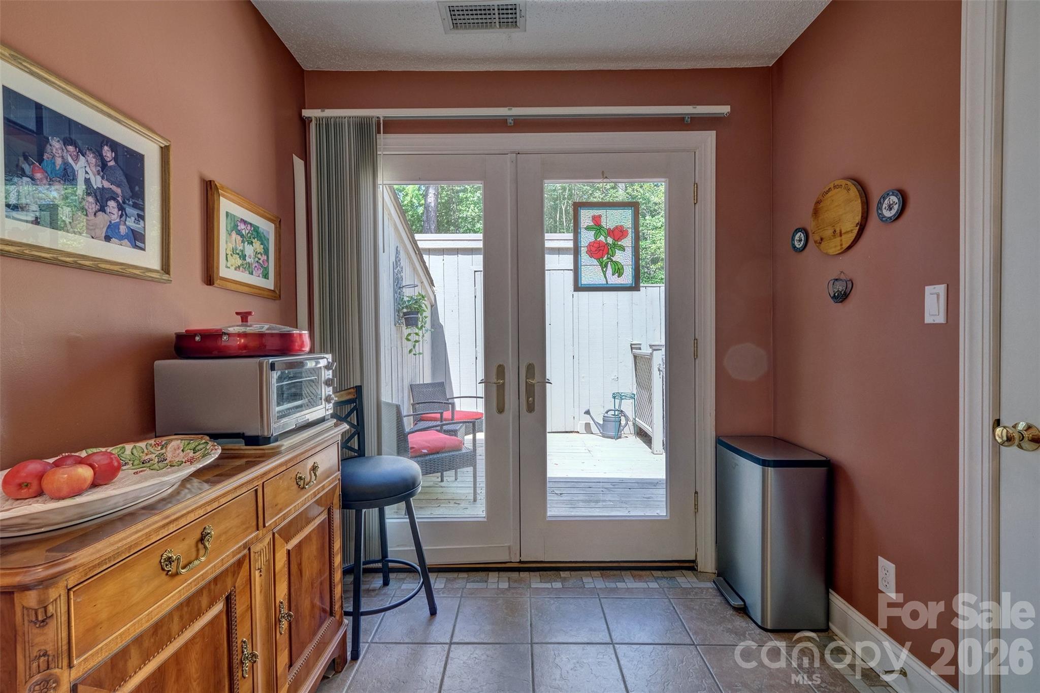 114 Pine Grove Circle — Lake Wylie