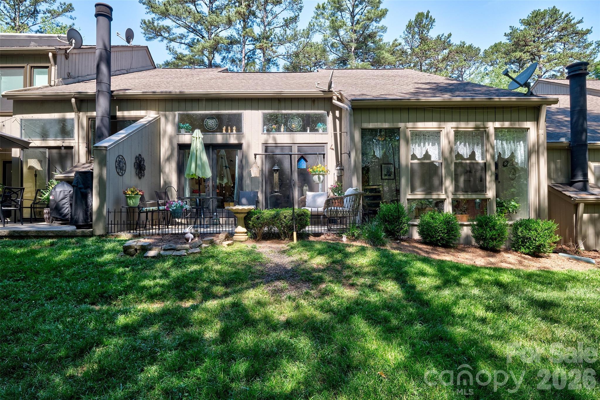 114 Pine Grove Circle — Lake Wylie