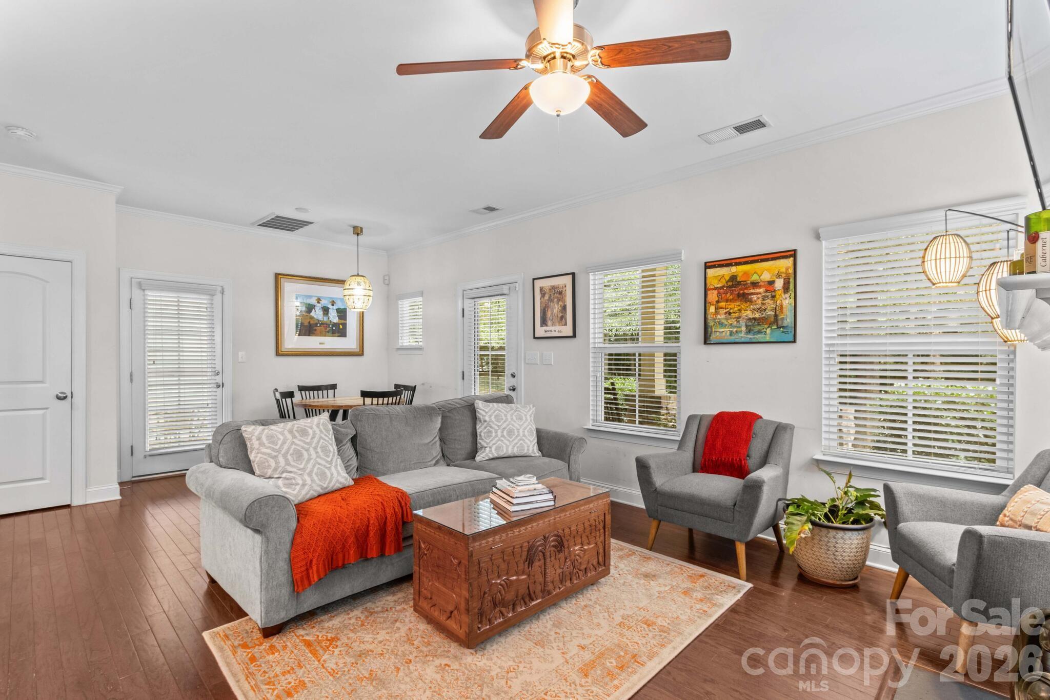 10258 Vanguard Parkway — Huntersville